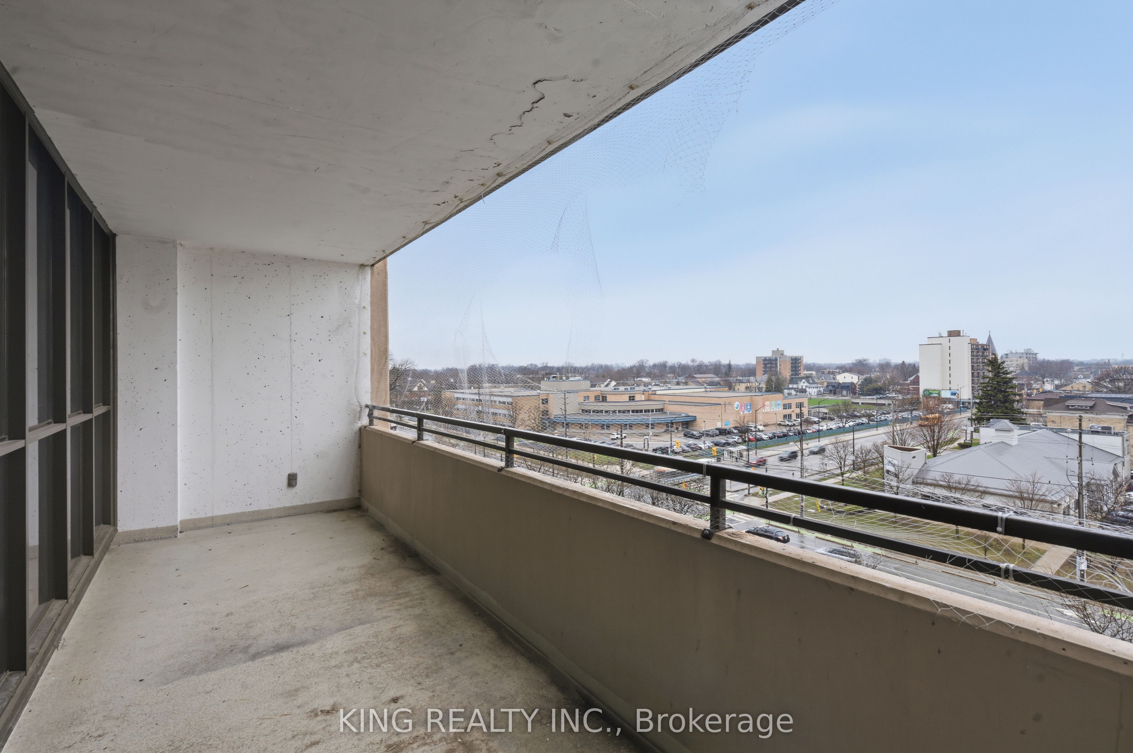 389 Dundas Street 701 Property Photo 14