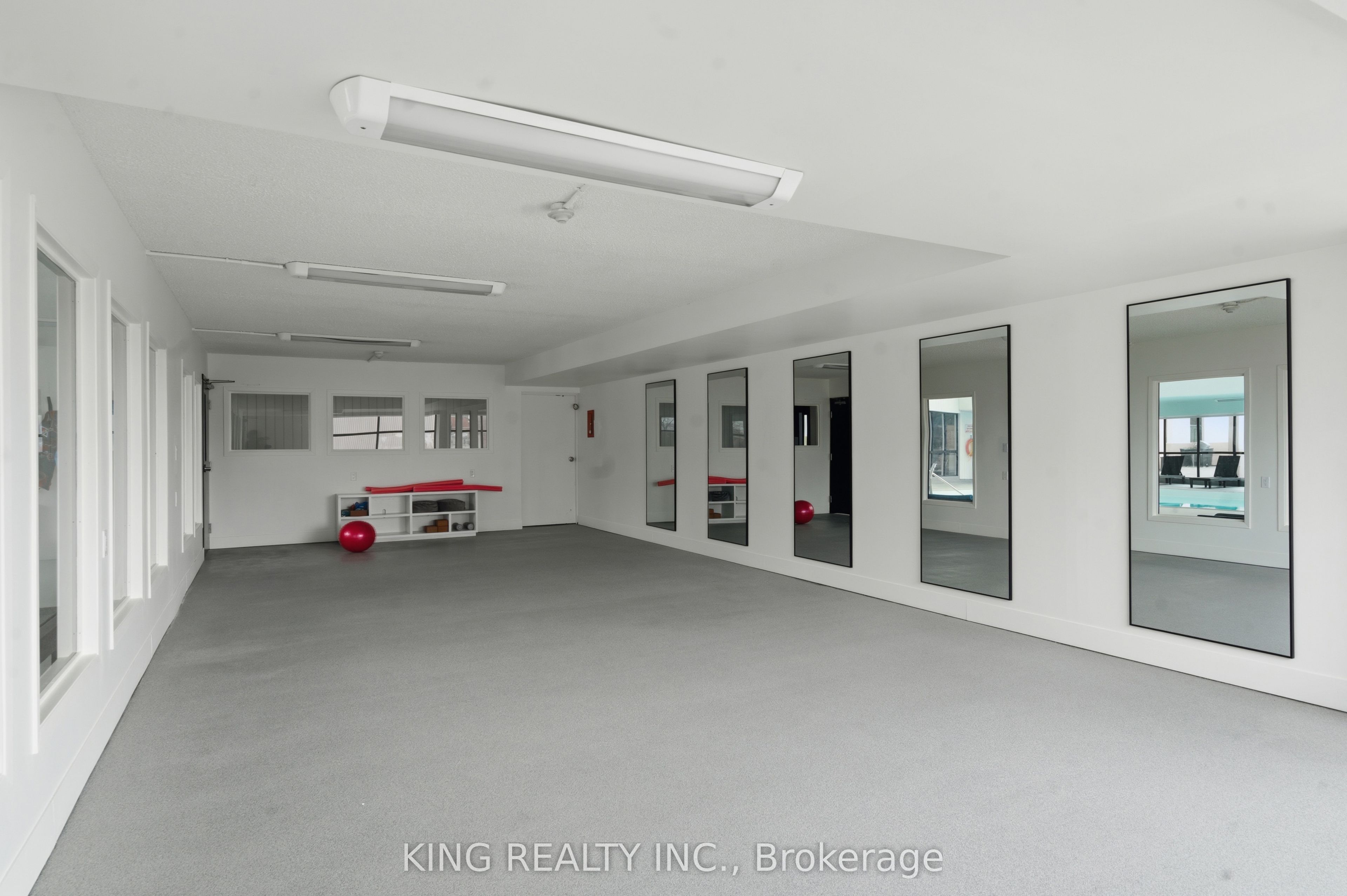 389 Dundas Street 701 Property Photo 44
