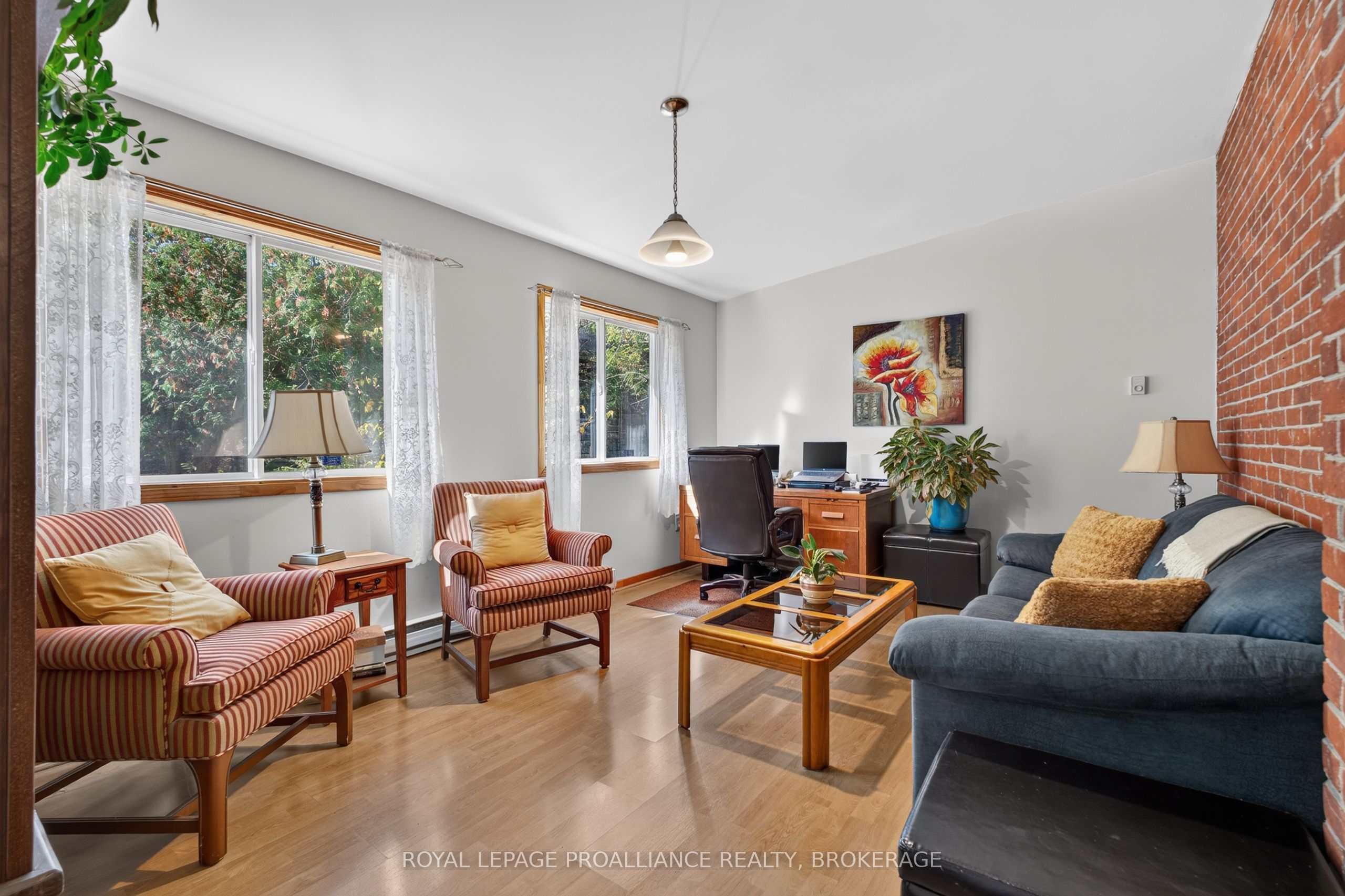 548 Division Street Property Photo 17