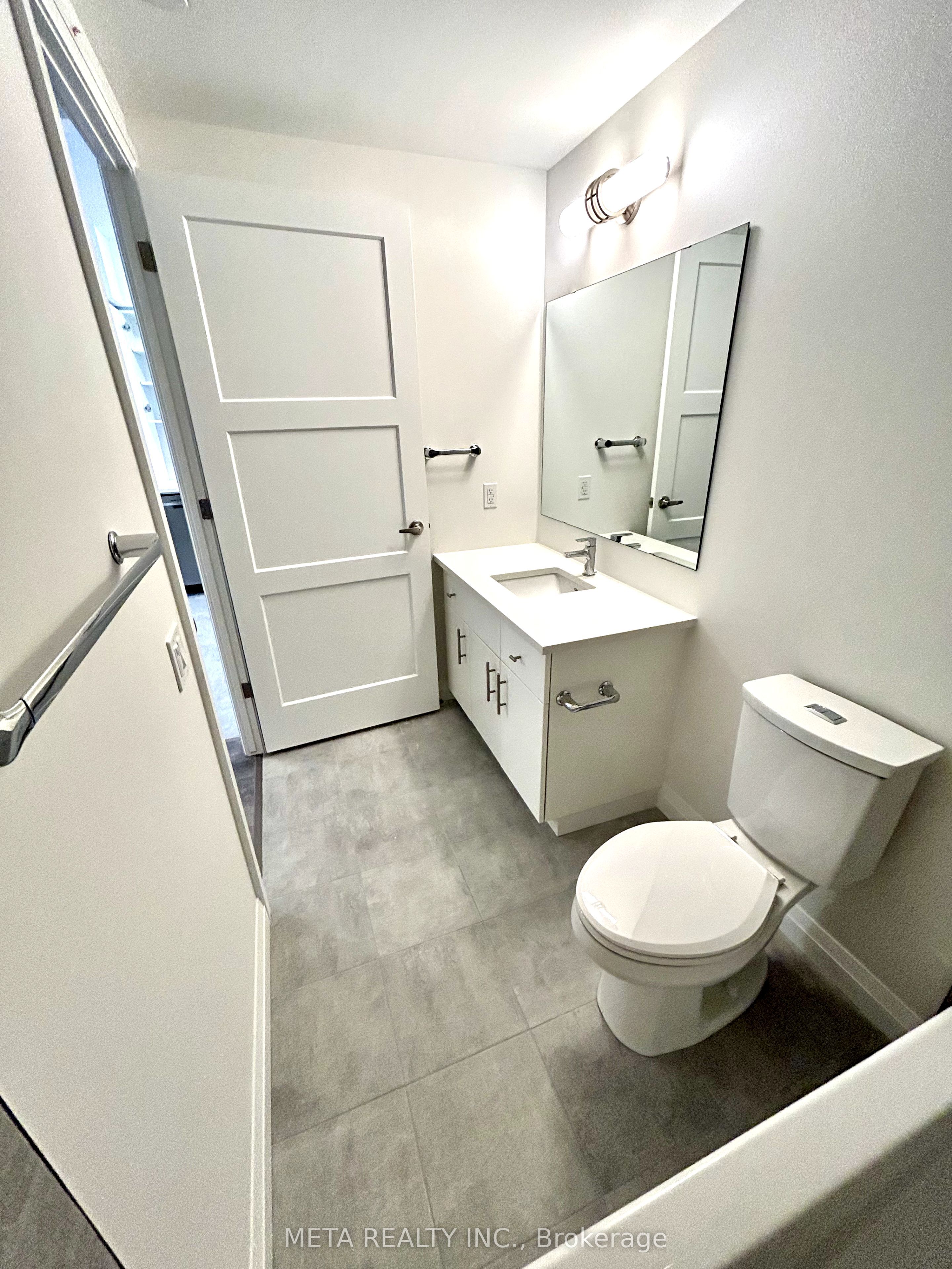 93 Arthur Street S 811 Property Photo 12