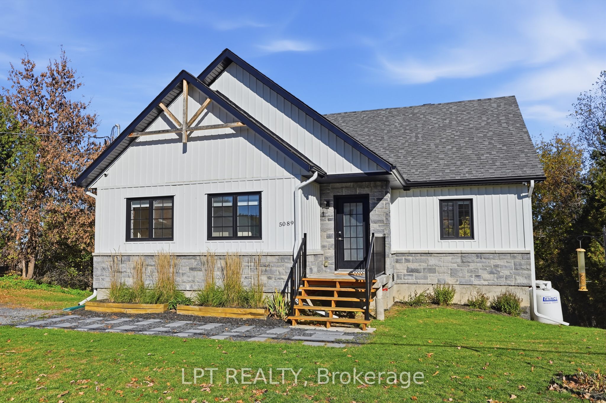 5089 County Rd 10 Road Property Photo 1
