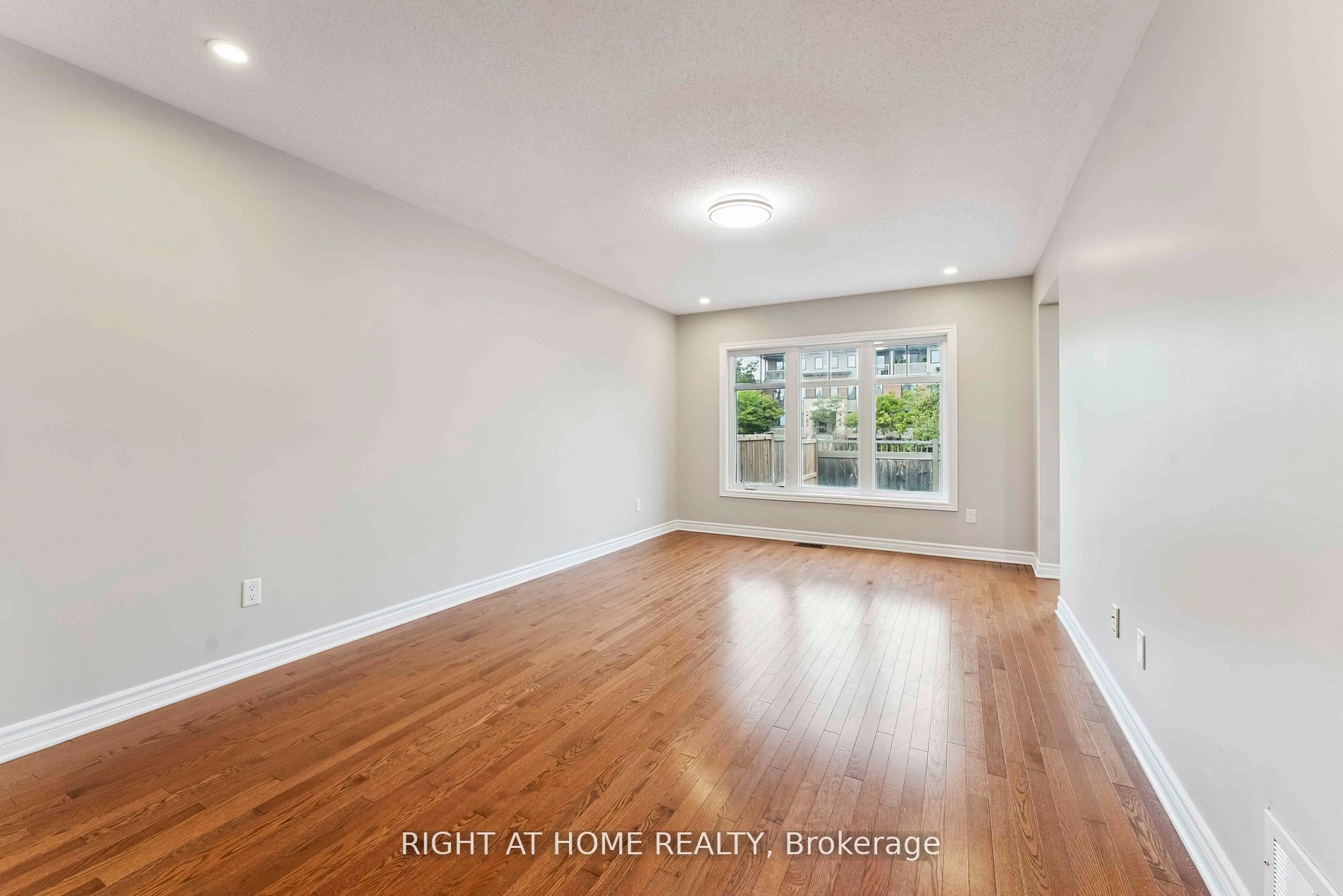 195 Mancini Way Property Photo 5