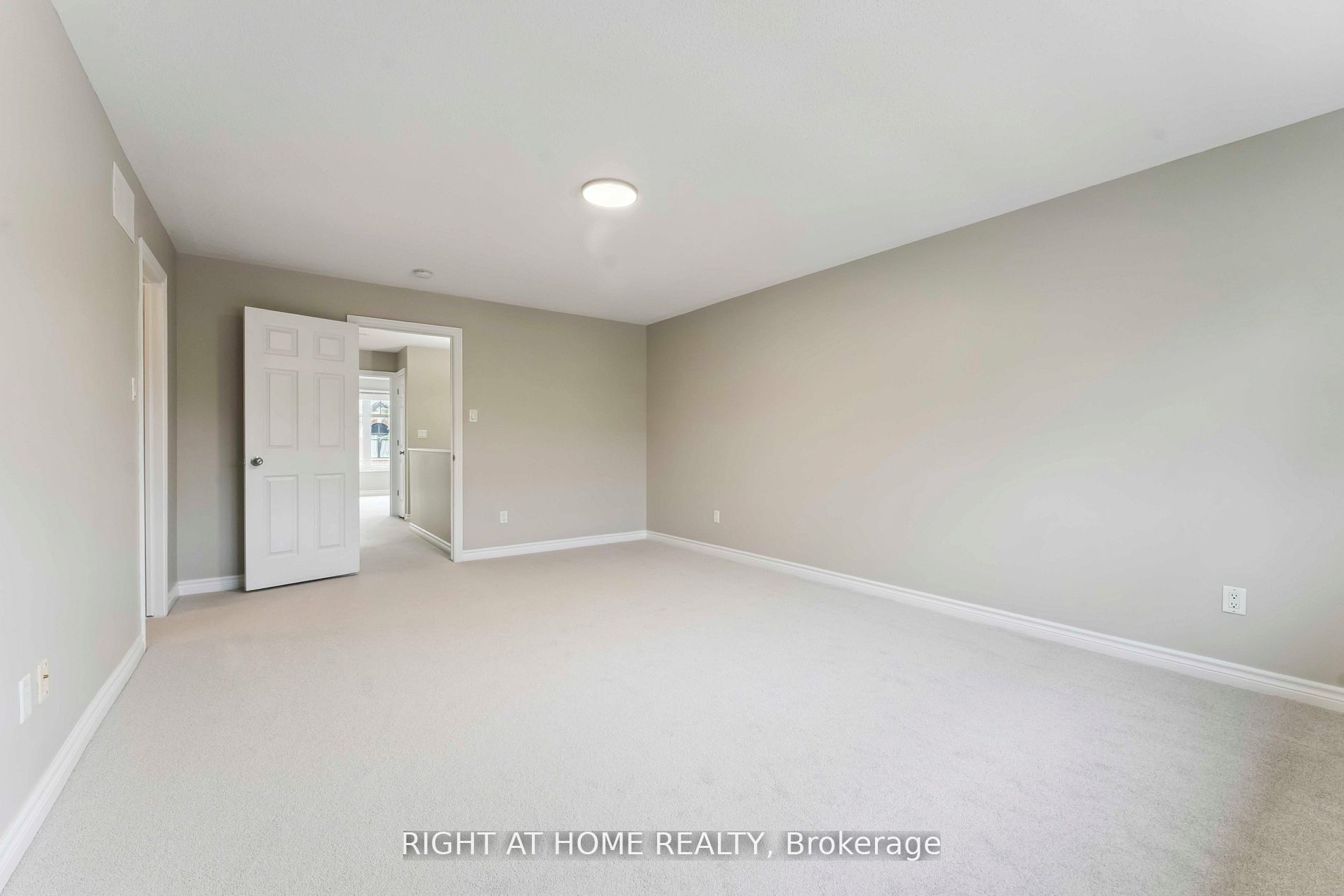195 Mancini Way Property Photo 20