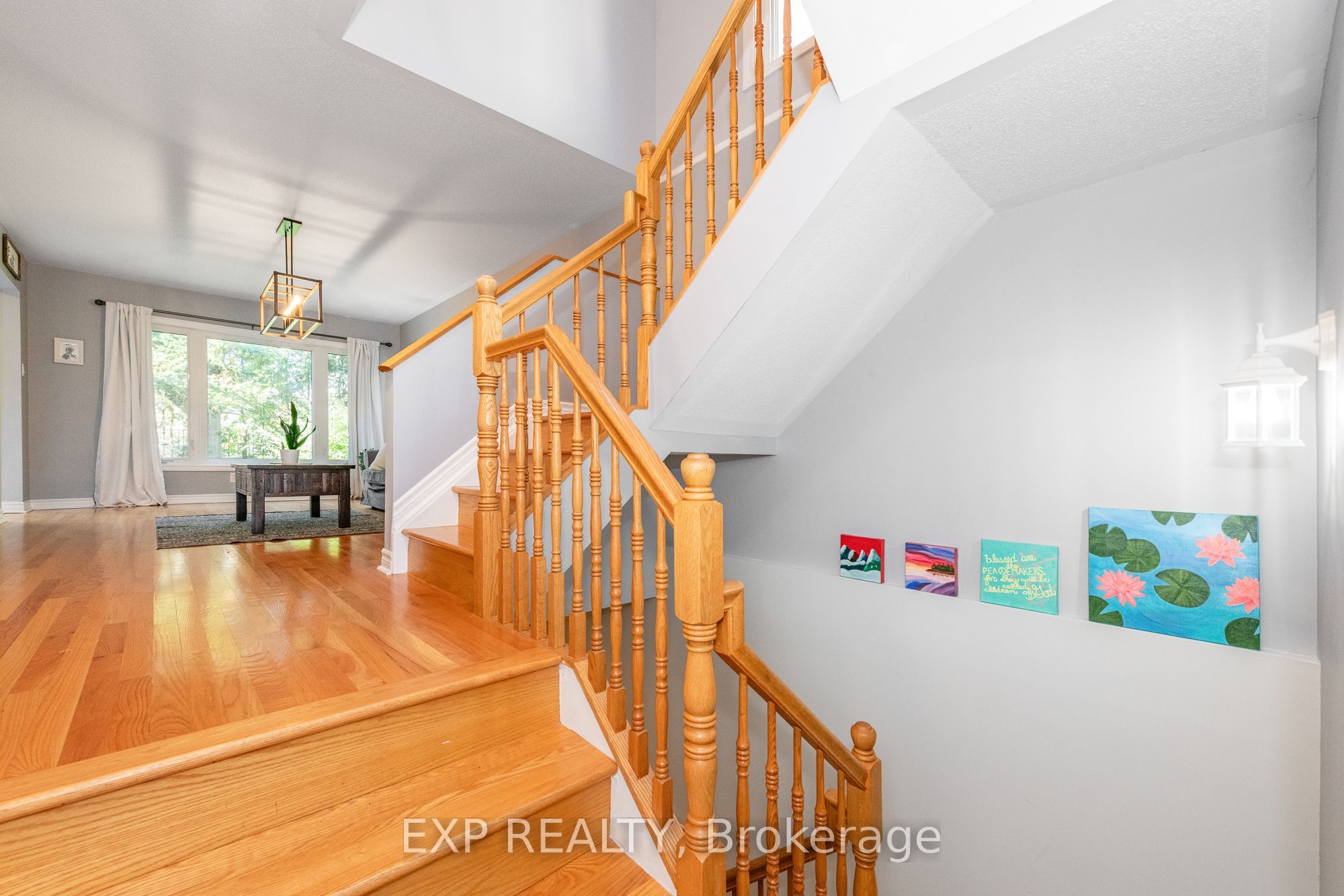 36 Meadowbreeze Drive Property Photo 9