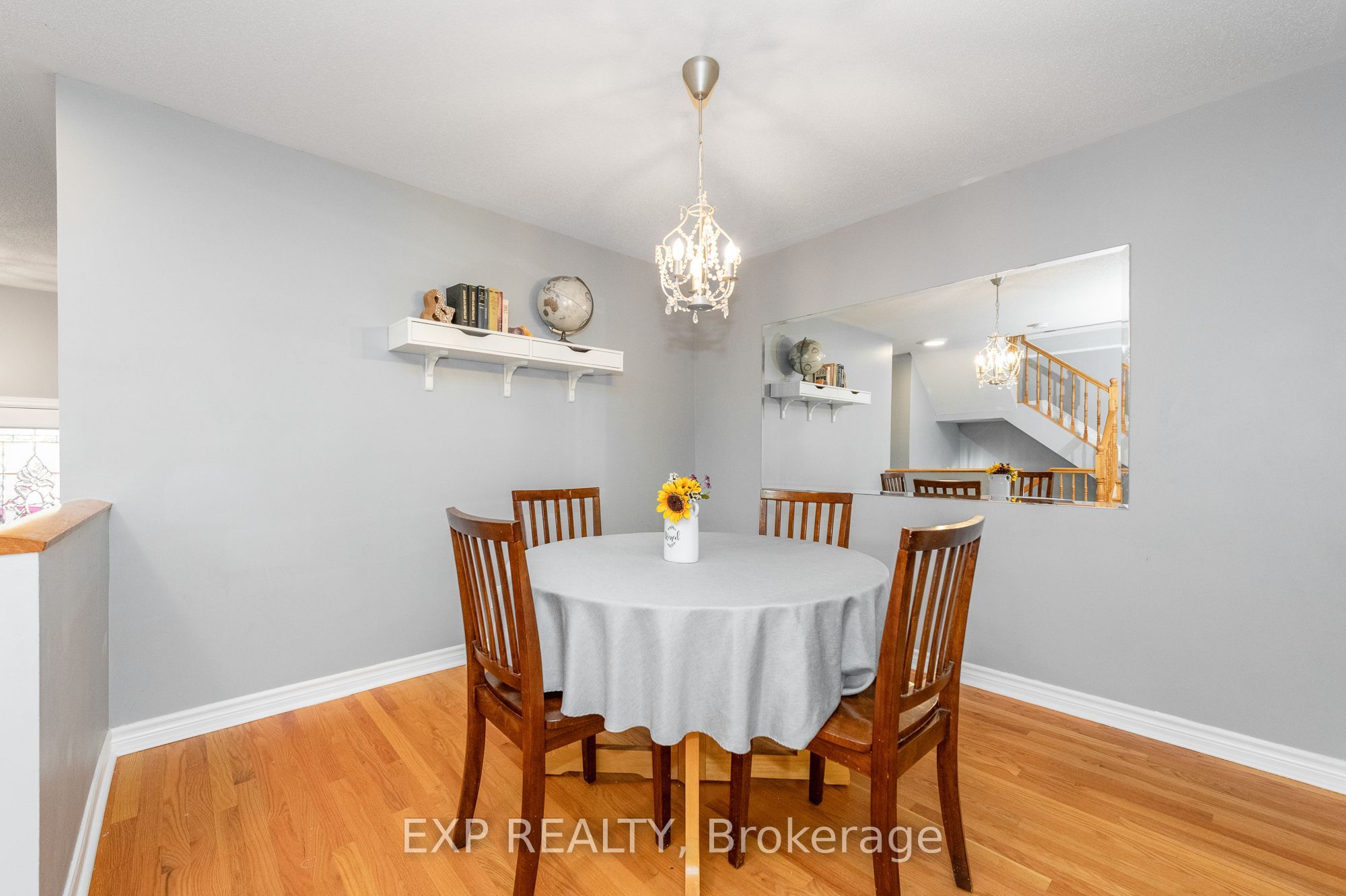 36 Meadowbreeze Drive Property Photo 10