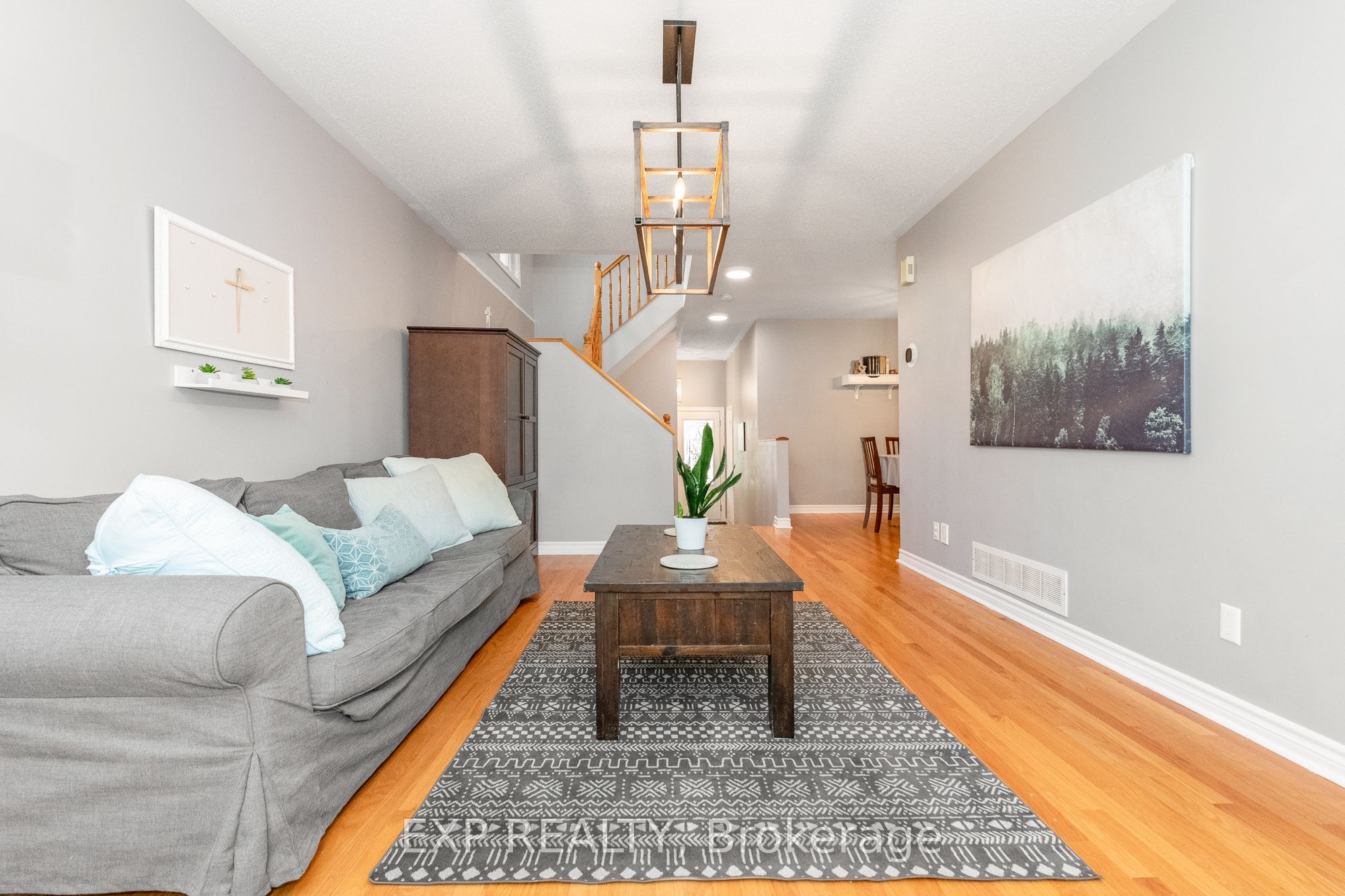 36 Meadowbreeze Drive Property Photo 16