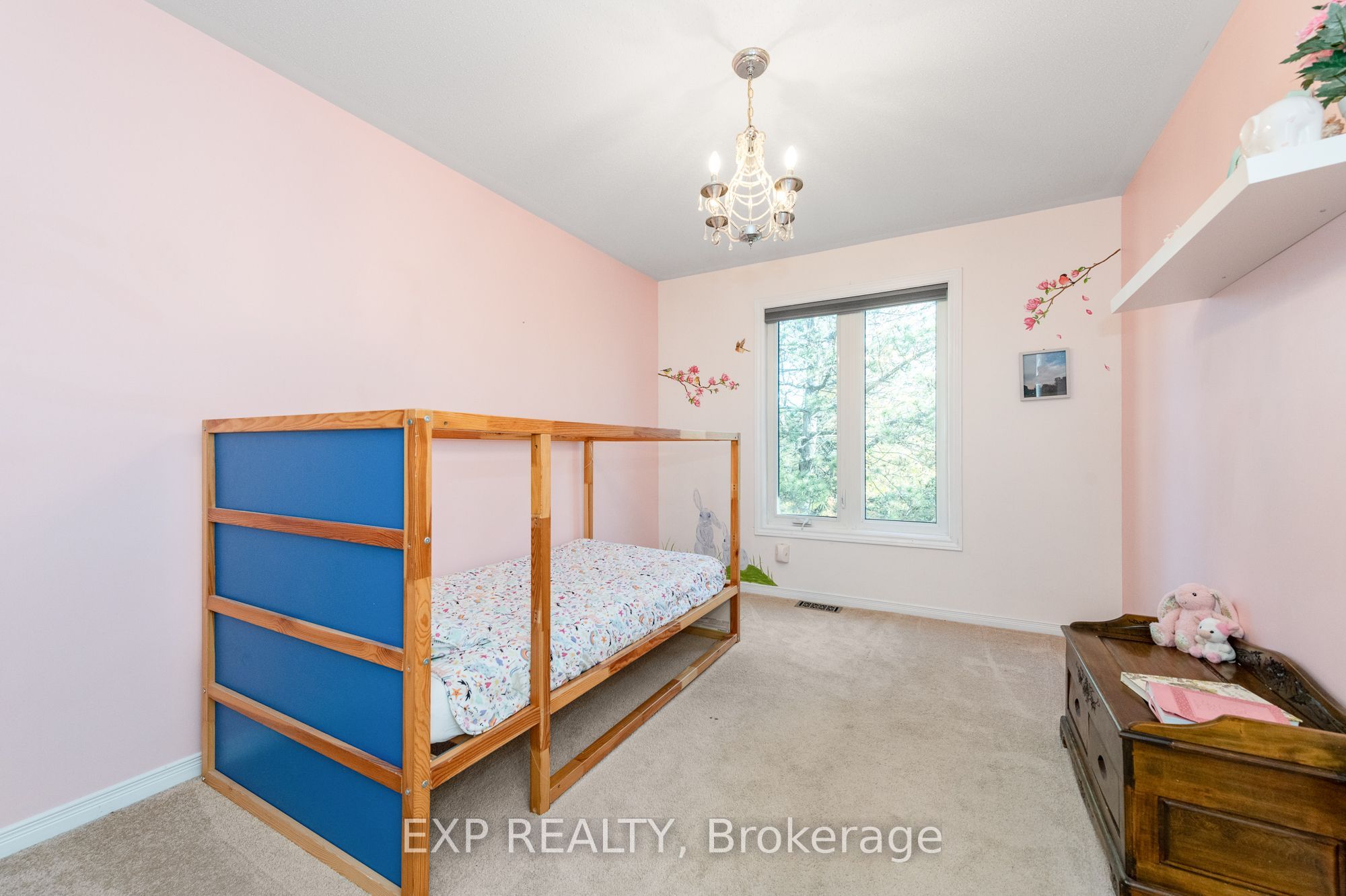 36 Meadowbreeze Drive Property Photo 30