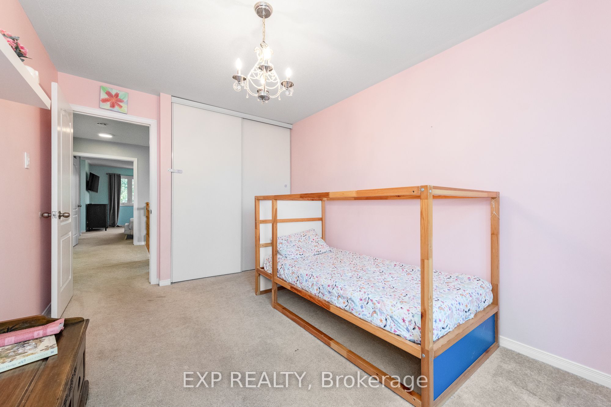 36 Meadowbreeze Drive Property Photo 31