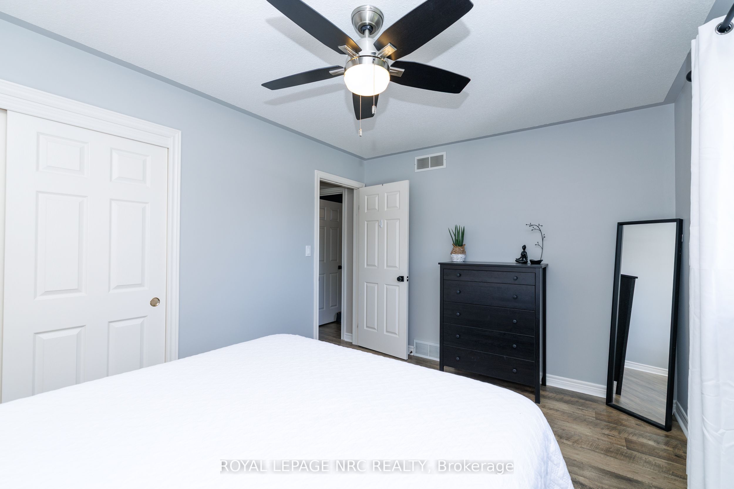 1 Bahama Bay Property Photo 21