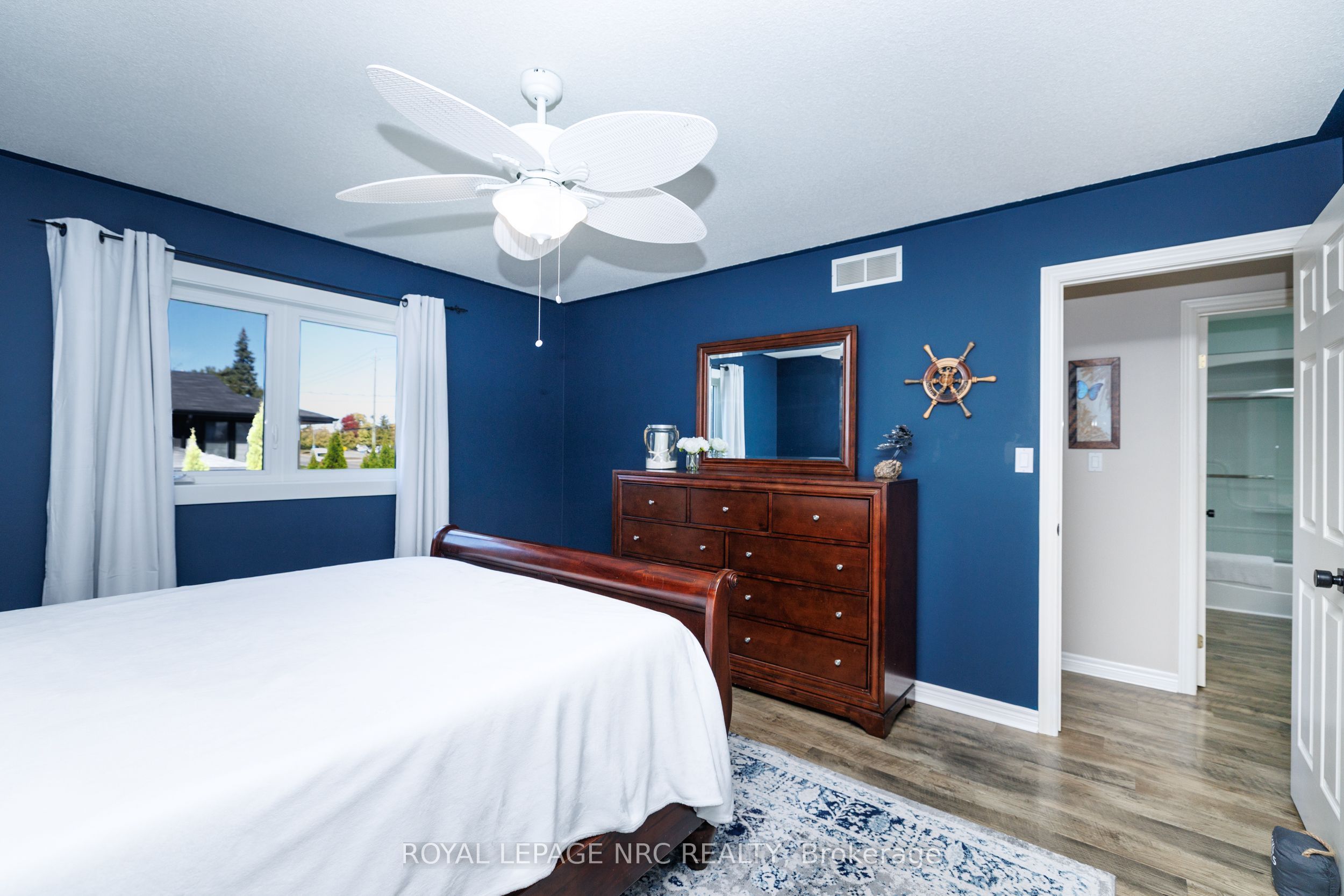1 Bahama Bay Property Photo 23