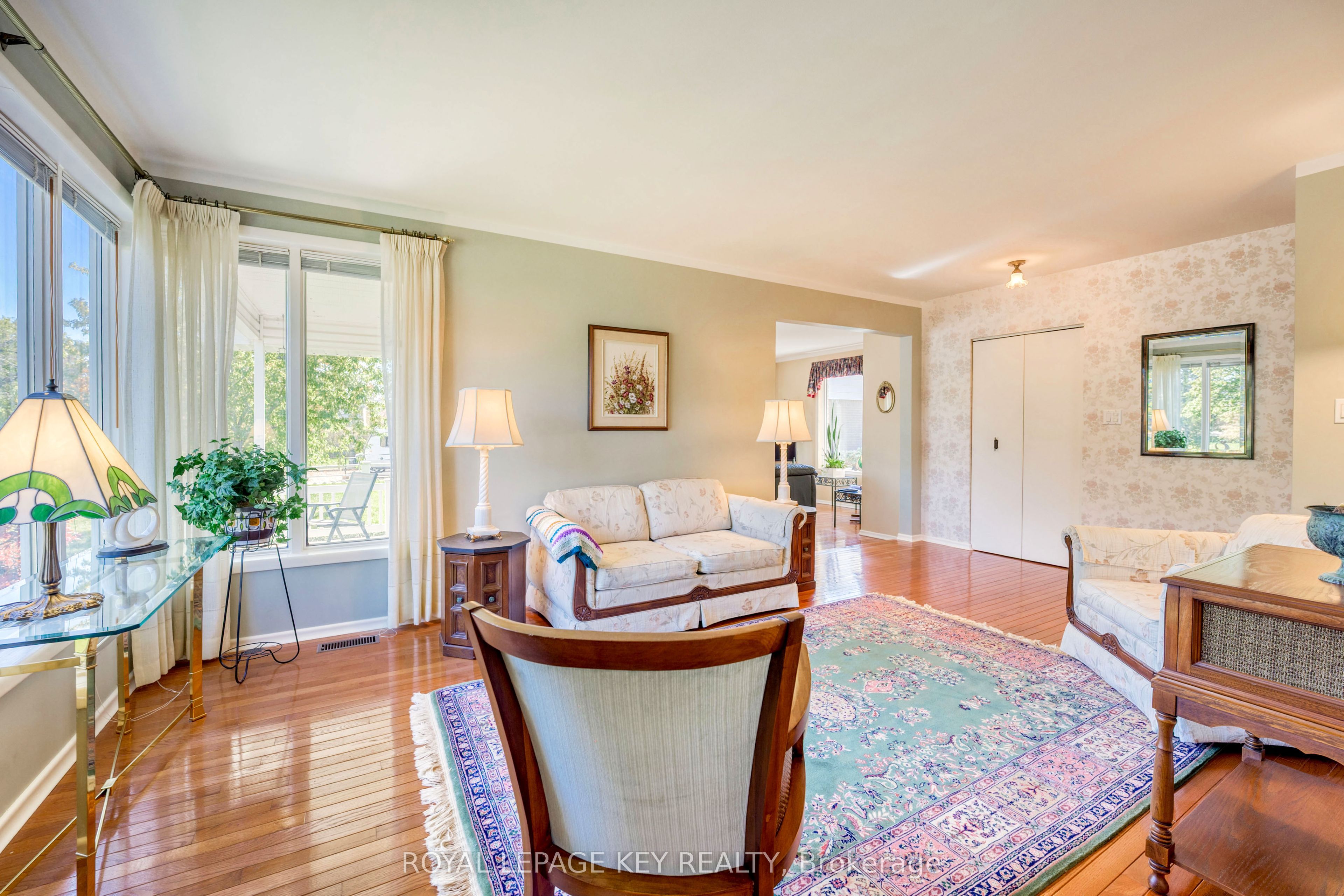 997 Hollands Avenue Property Photo 13