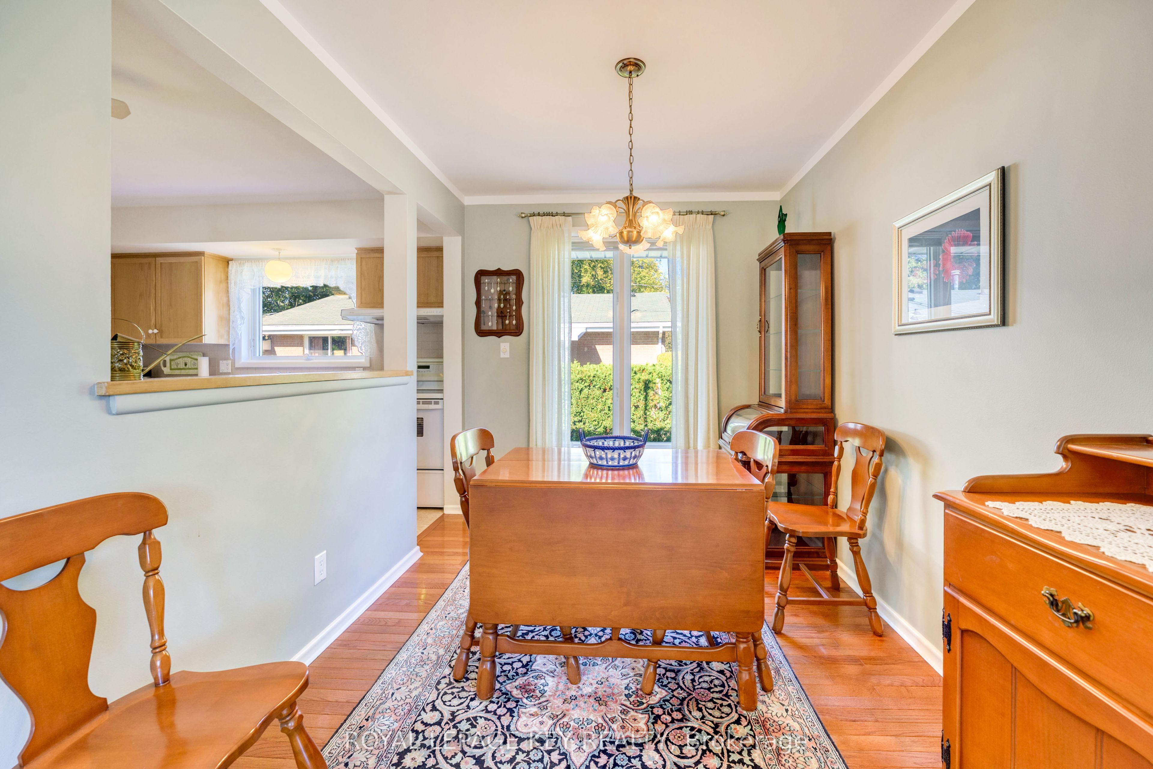 997 Hollands Avenue Property Photo 14