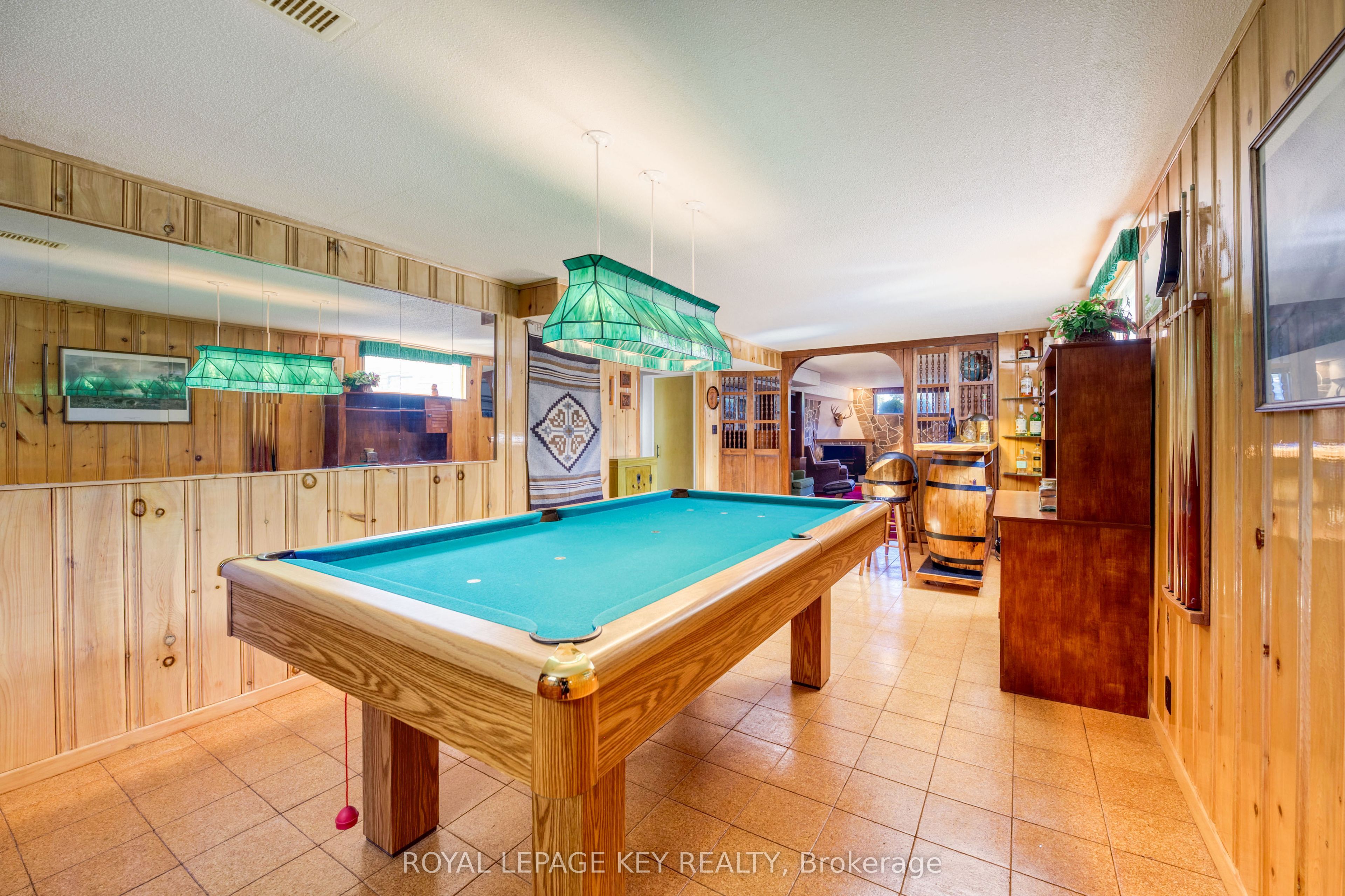 997 Hollands Avenue Property Photo 28