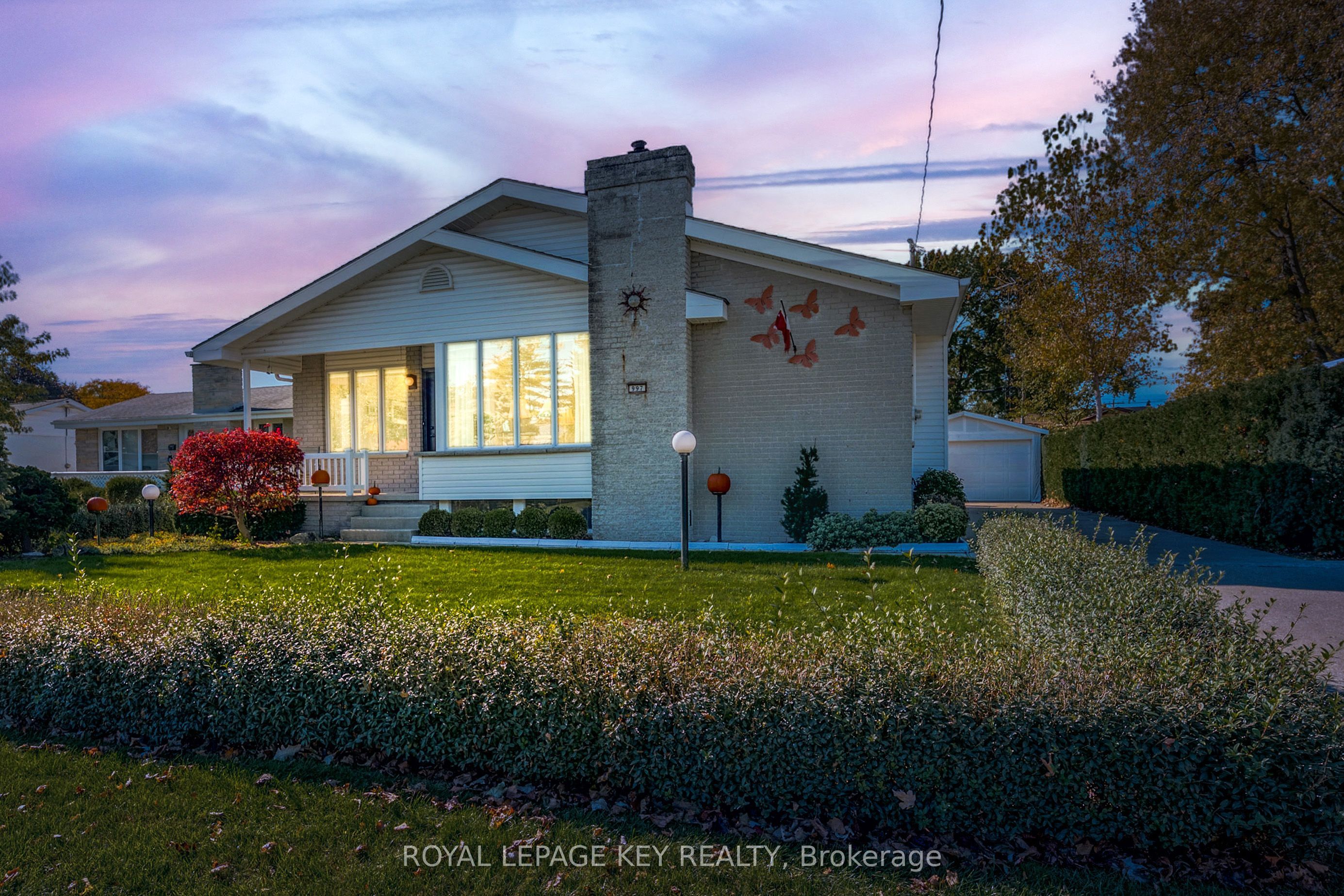 997 Hollands Avenue Property Photo 41