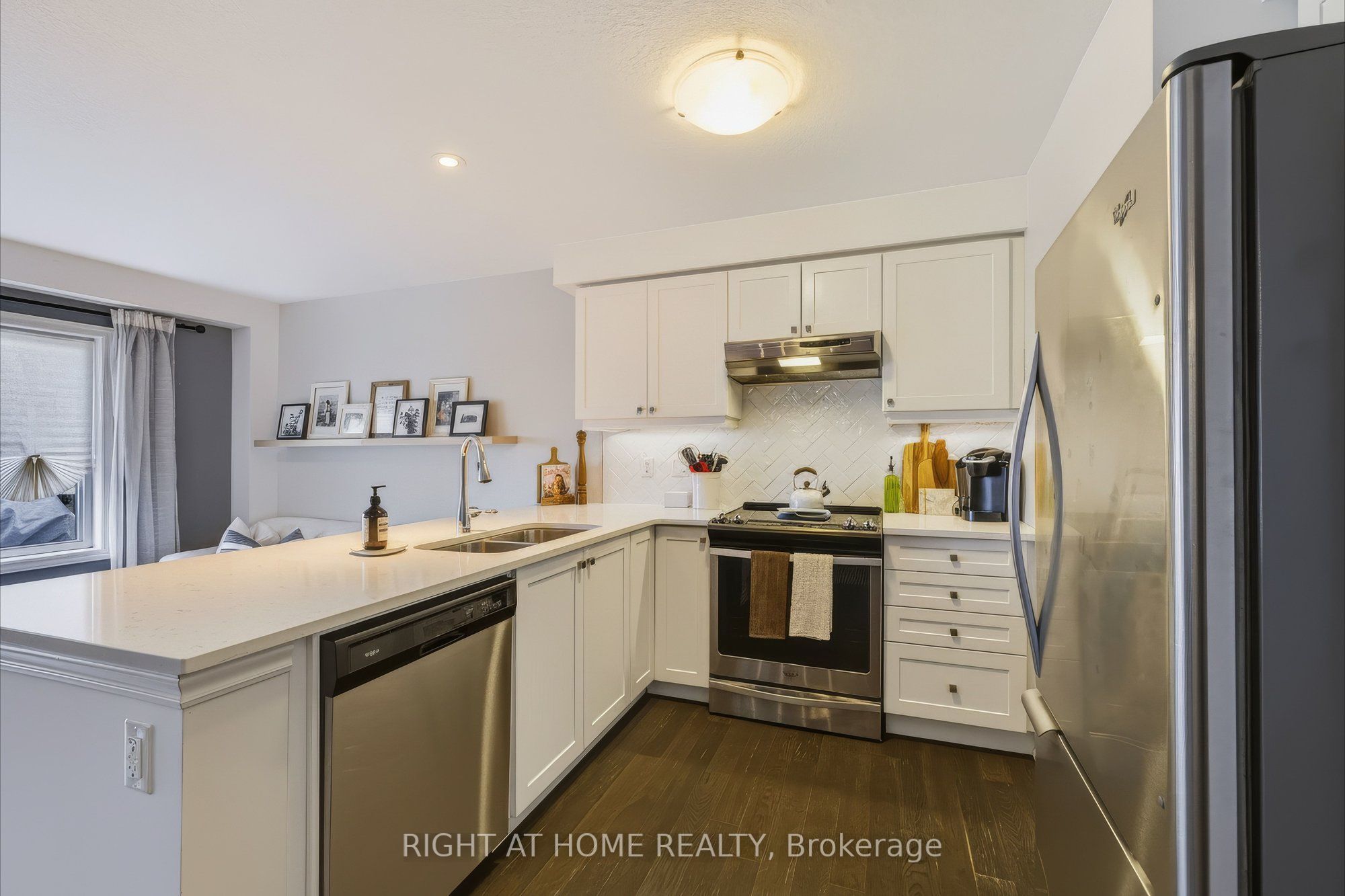 69 Westminster Crescent 69 Property Photo 14