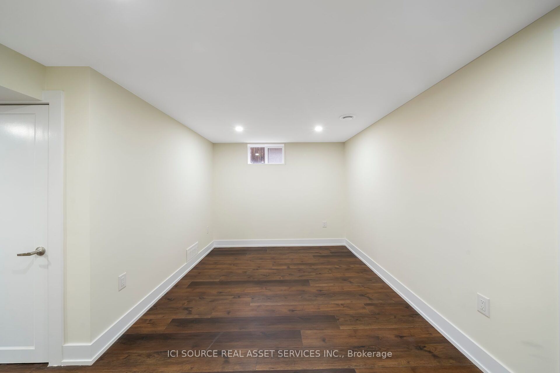 78 Leaside Drive Lower Property Photo 14
