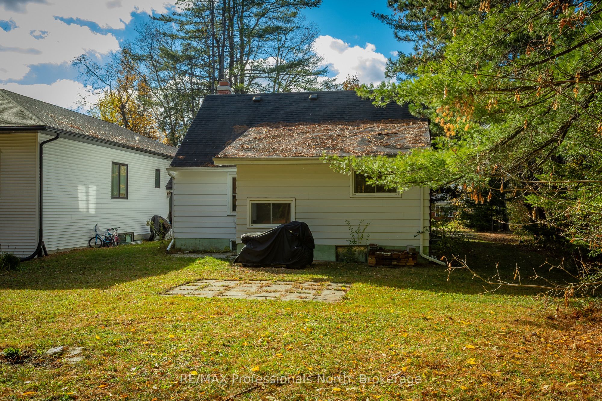 51 Gouldie Street Property Photo 15