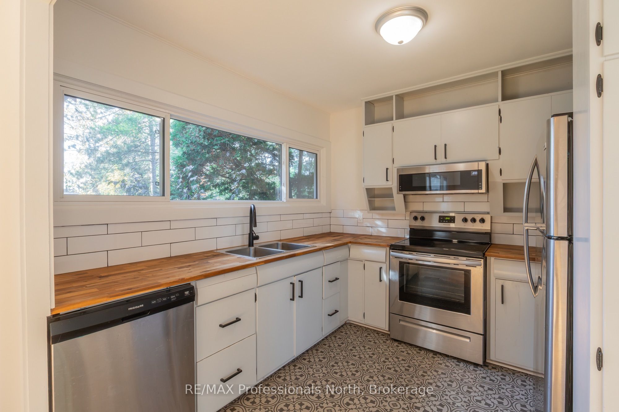 51 Gouldie Street Property Photo 26