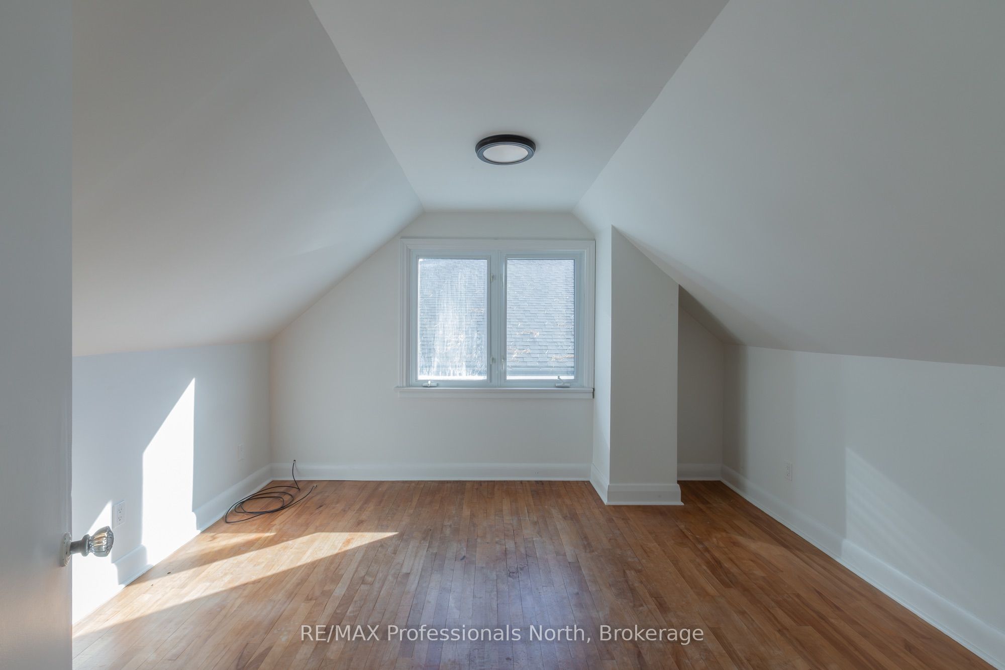 51 Gouldie Street Property Photo 38