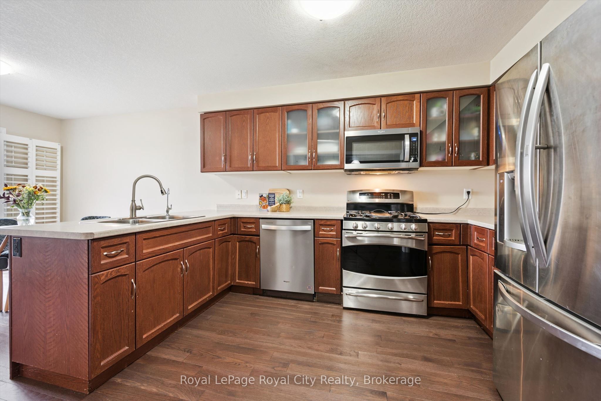 36 Oakes Crescent Property Photo 18