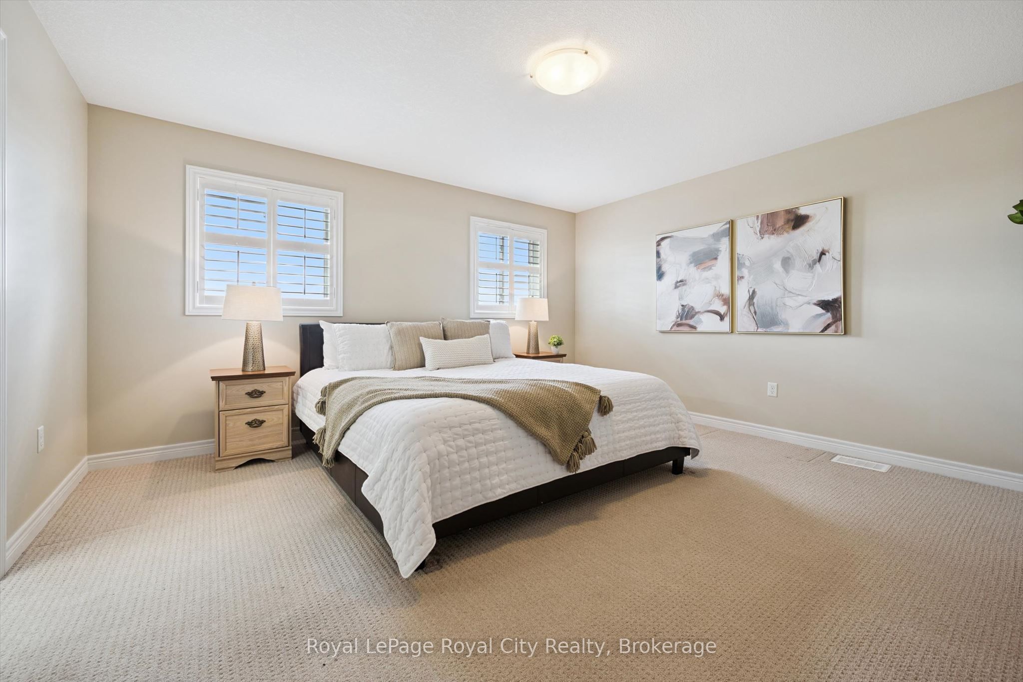 36 Oakes Crescent Property Photo 27