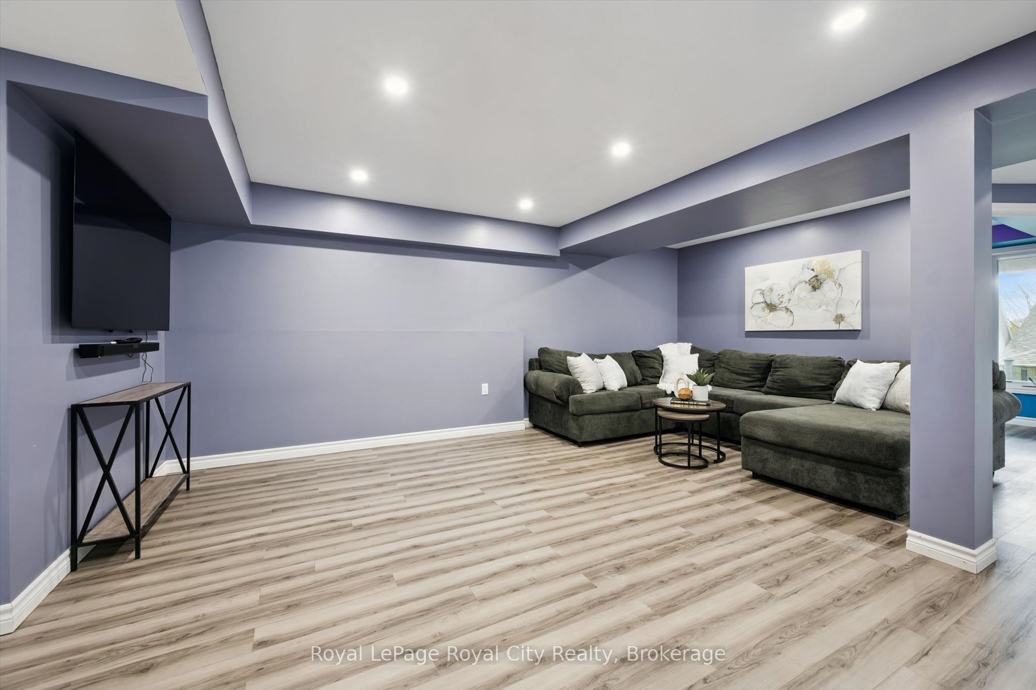 36 Oakes Crescent Property Photo 31