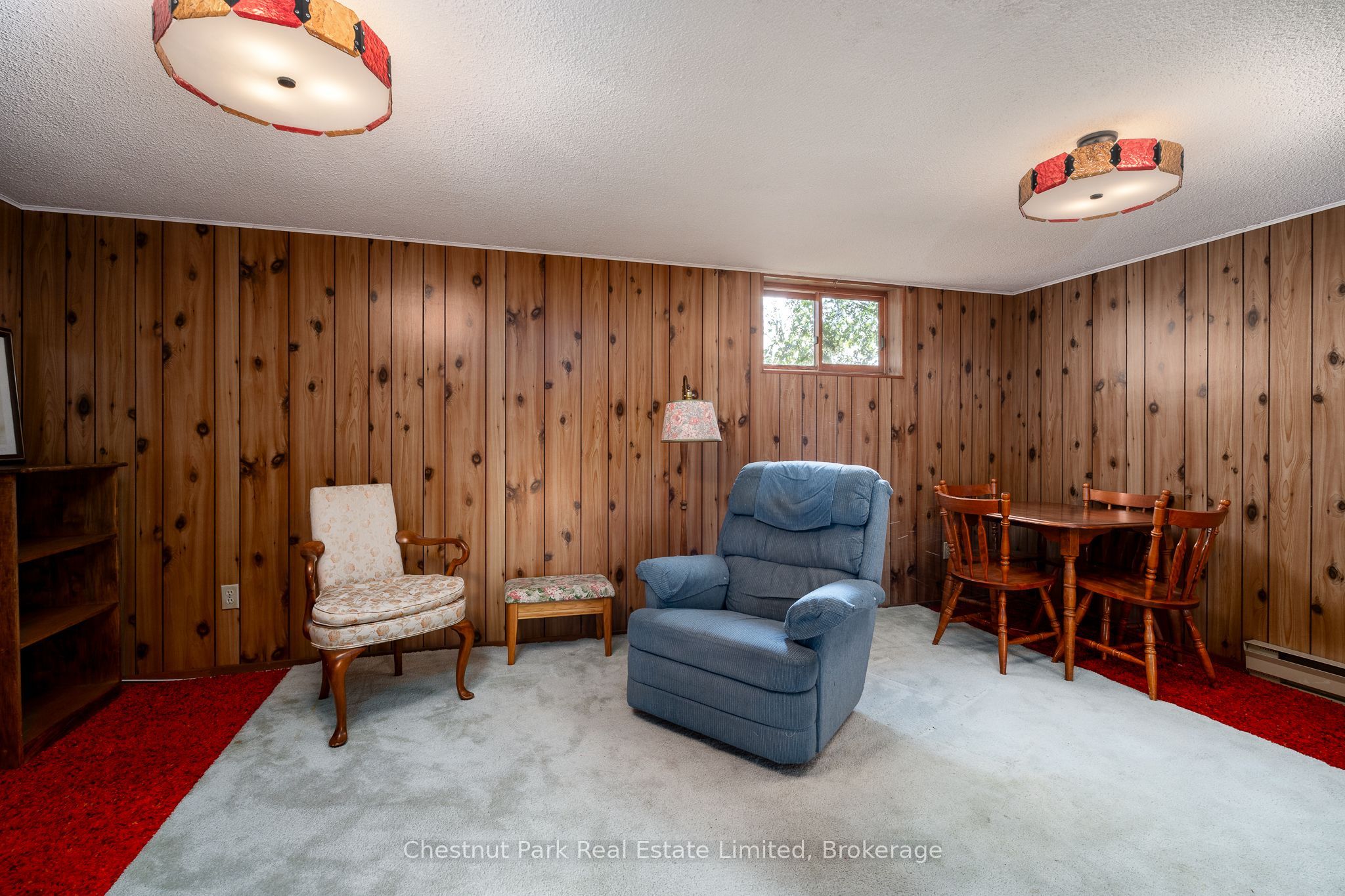 12 Spring Street Property Photo 17