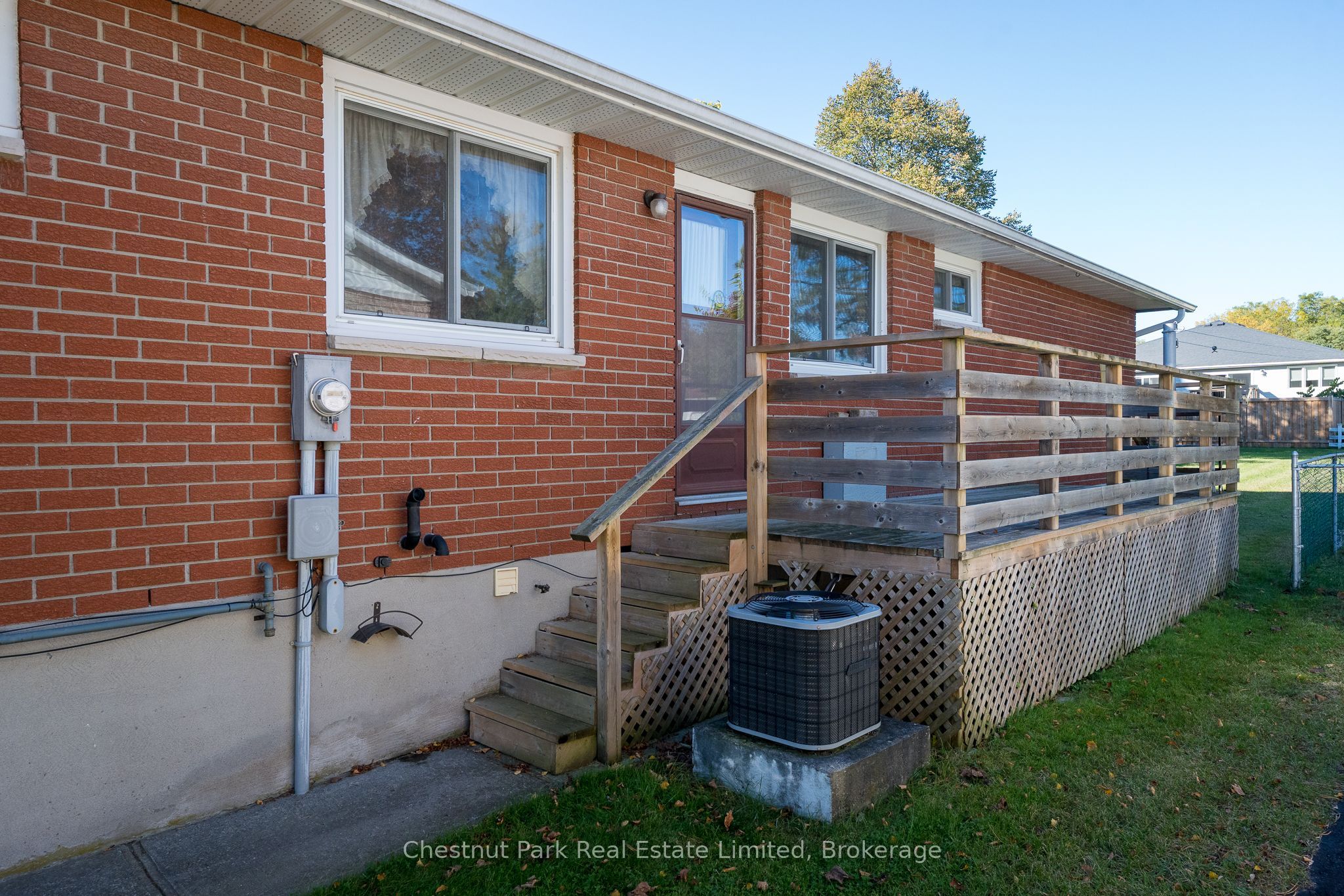 12 Spring Street Property Photo 23
