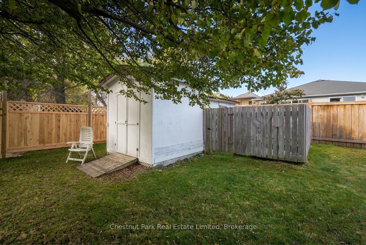 12 Spring Street Property Photo 26