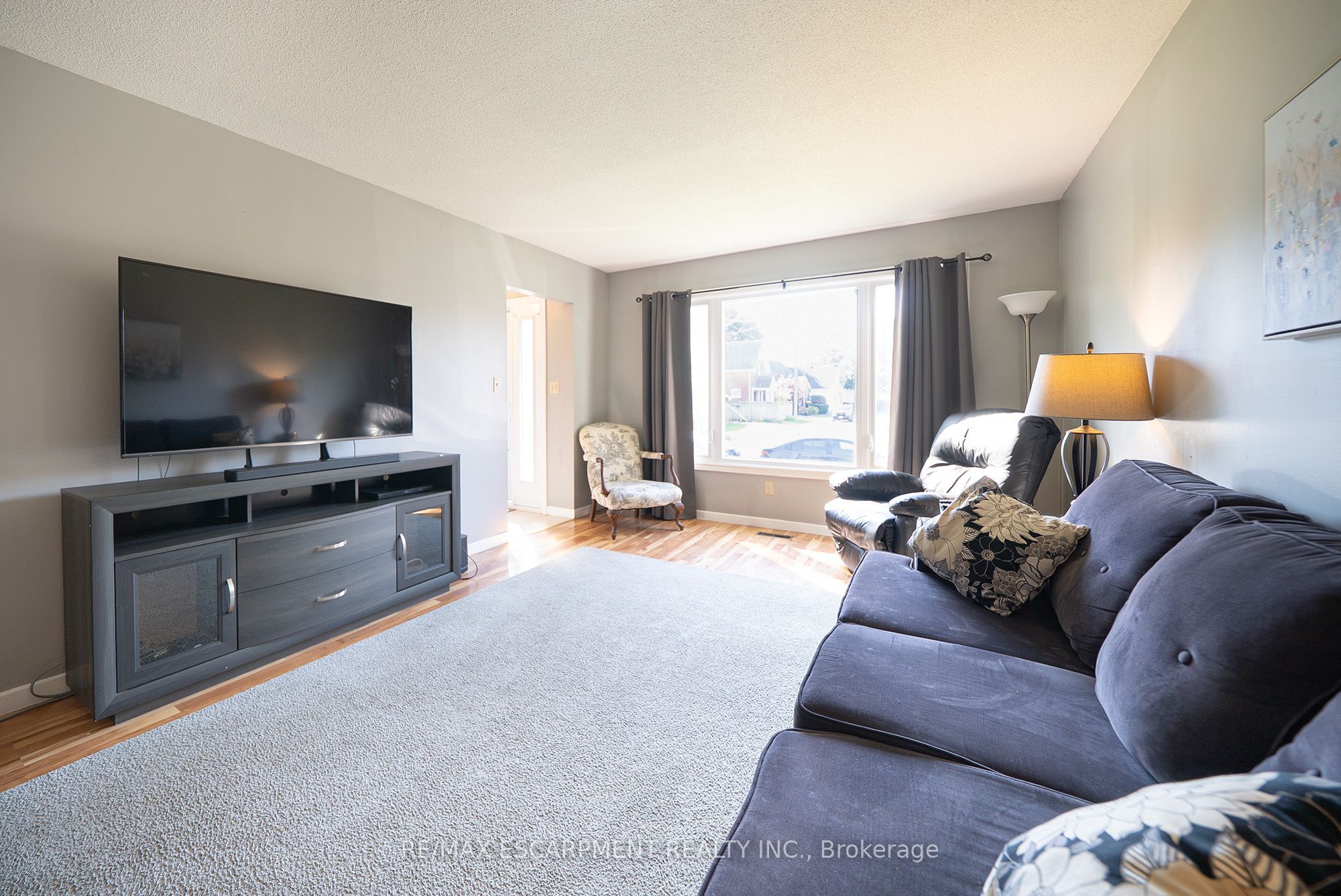 30 Lida Street Property Photo 5
