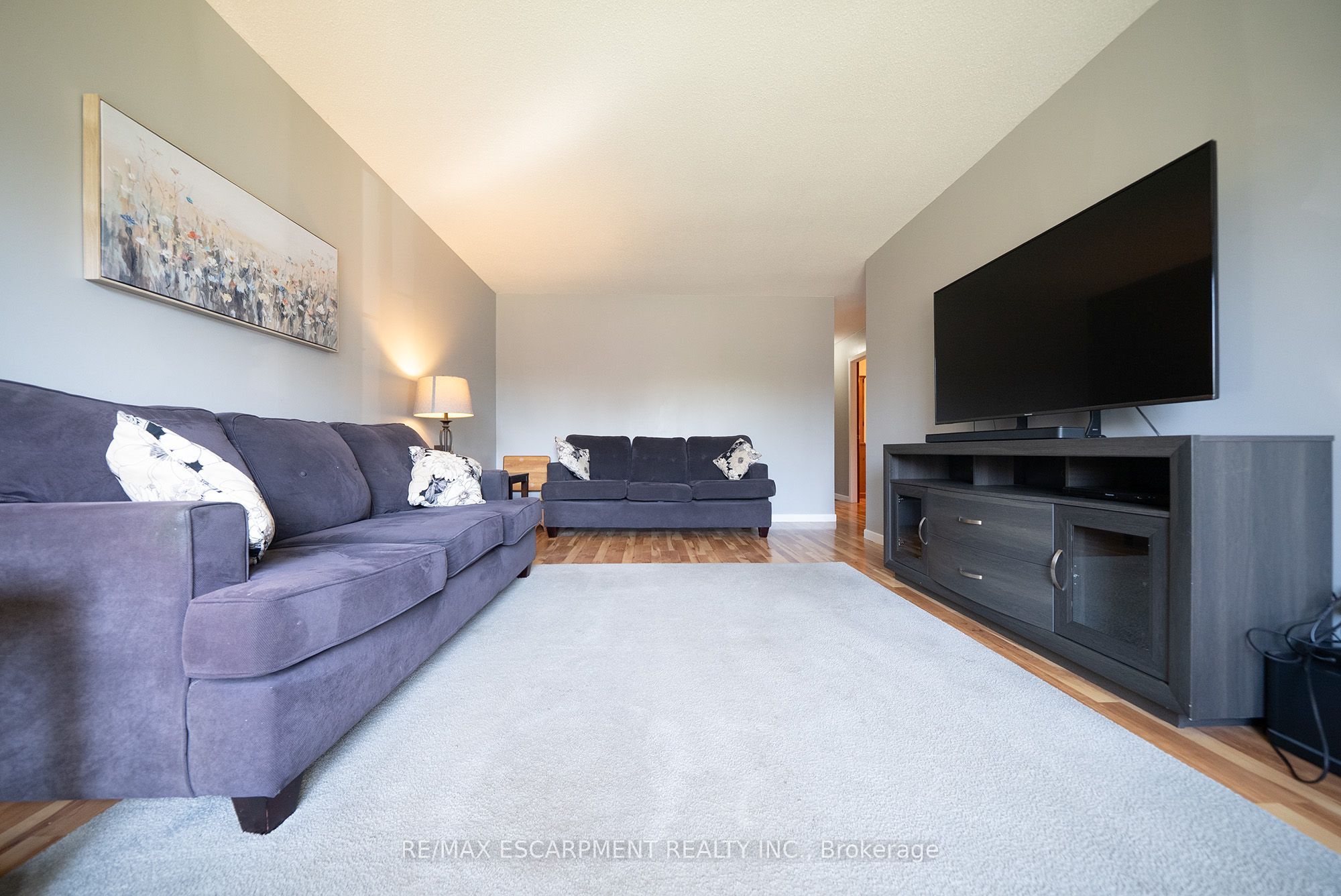 30 Lida Street Property Photo 6