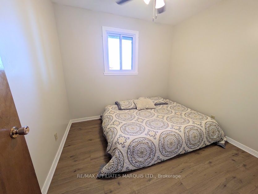 6803 St. Louis Point Road Property Photo 8