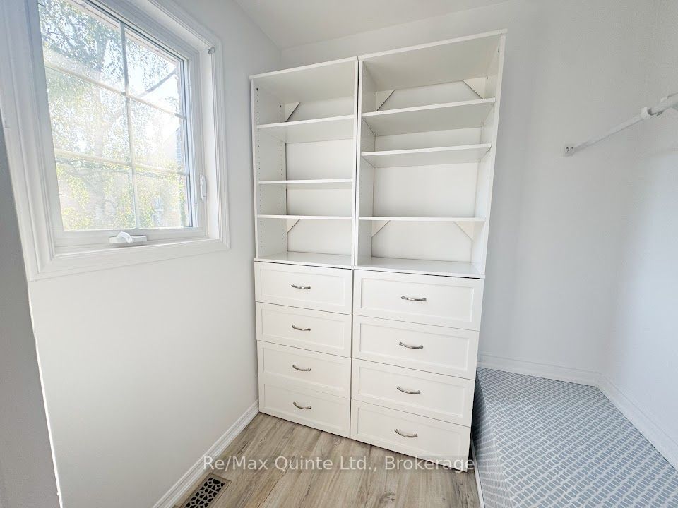 11 Janlyn Crescent 8 Property Photo 29