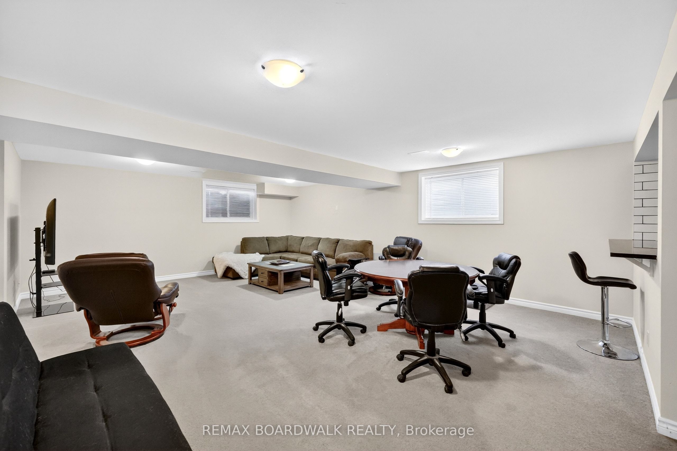 2 Duncanville Street Property Photo 29