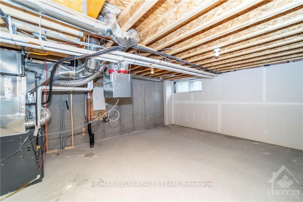 565 Halo Private Property Photo 24