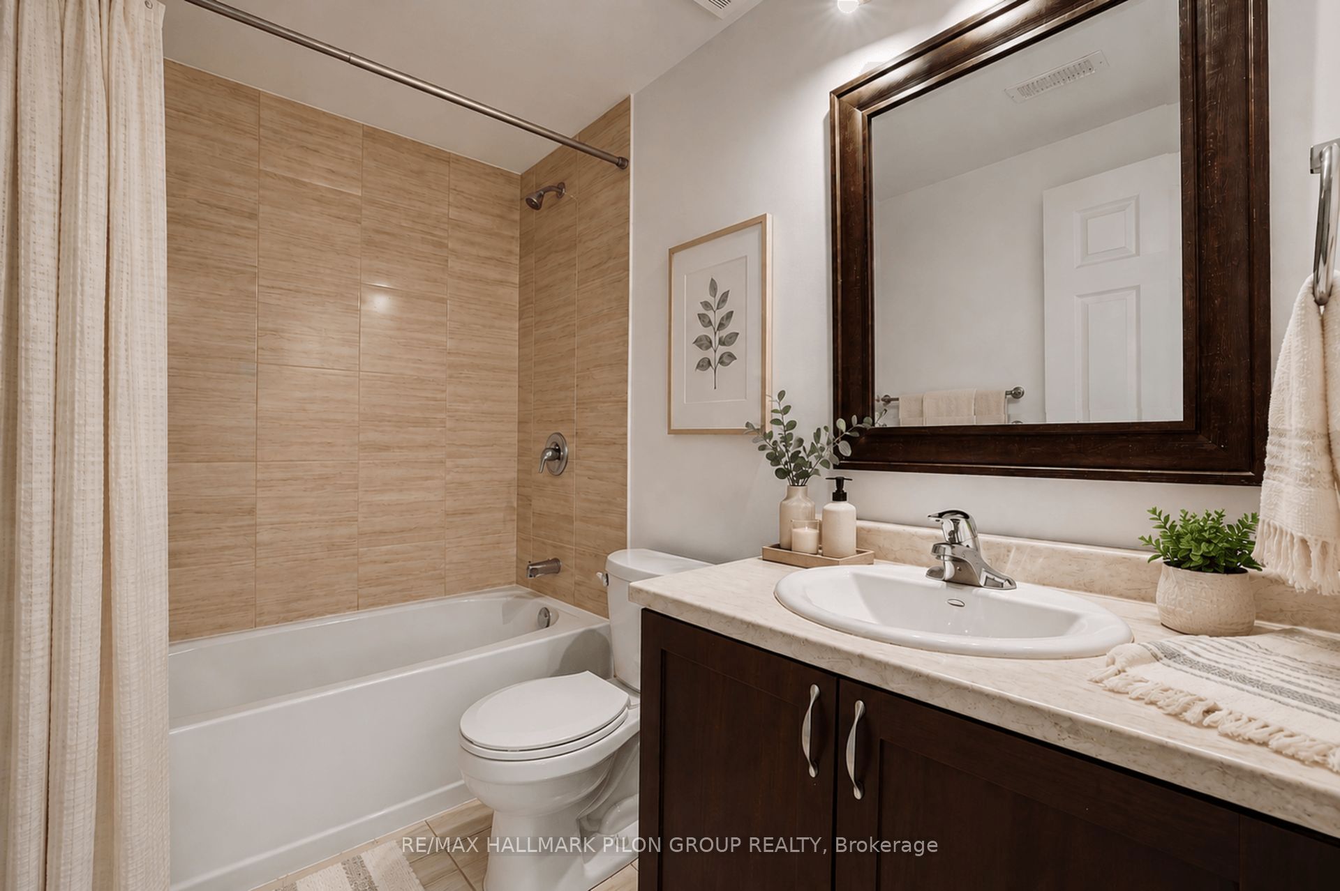 38 Riddell Street Property Photo 20