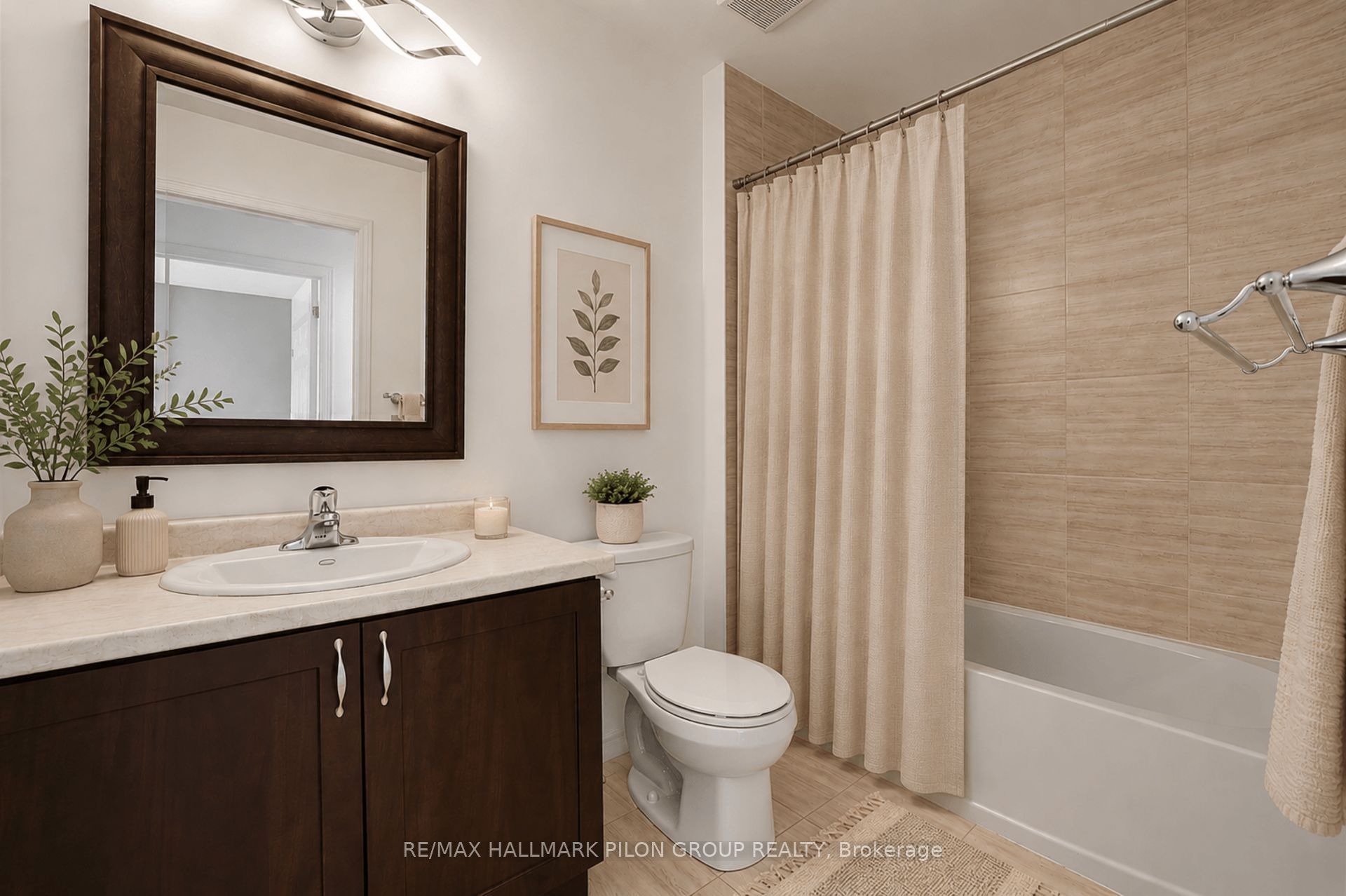 38 Riddell Street Property Photo 27