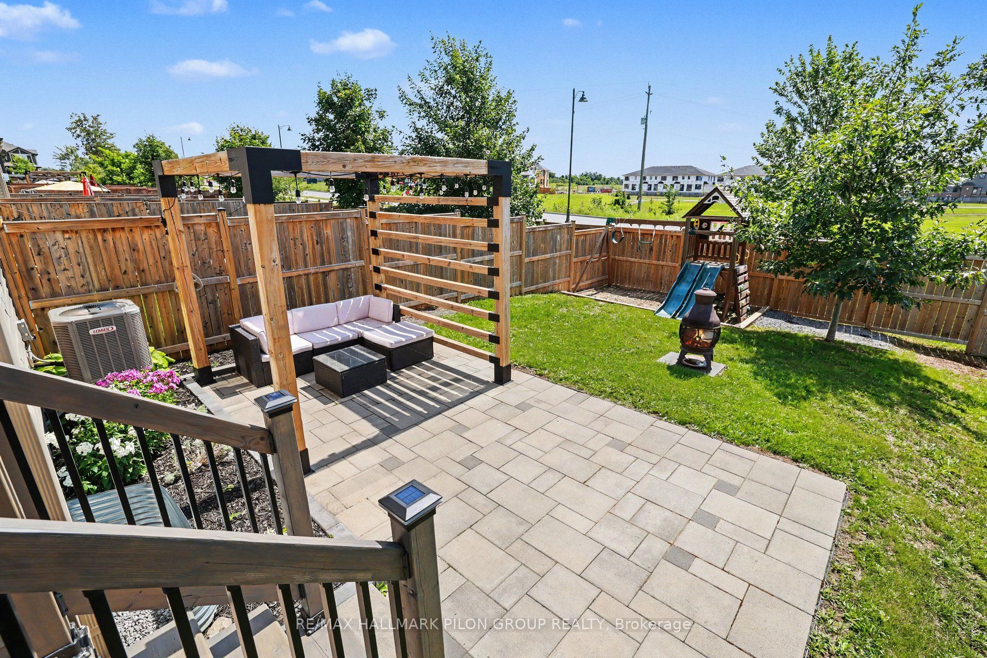 38 Riddell Street Property Photo 29