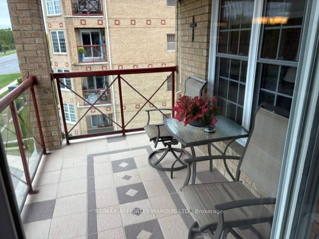 321 Water Street W 2 Property Photo 18