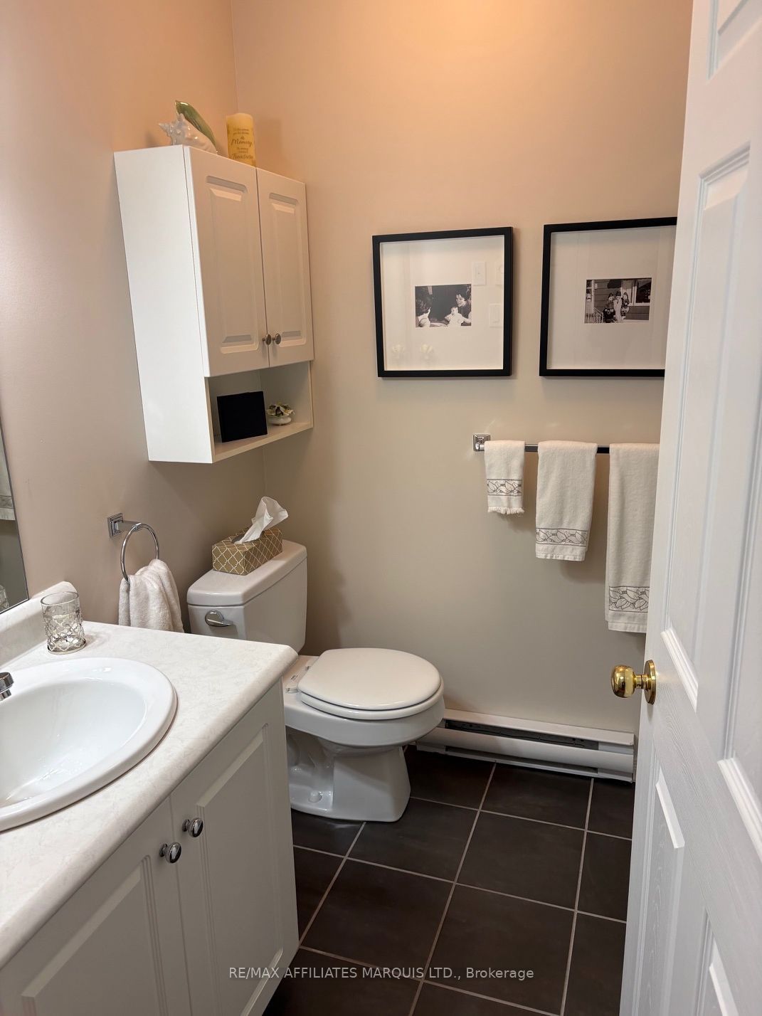 321 Water Street W 2 Property Photo 19