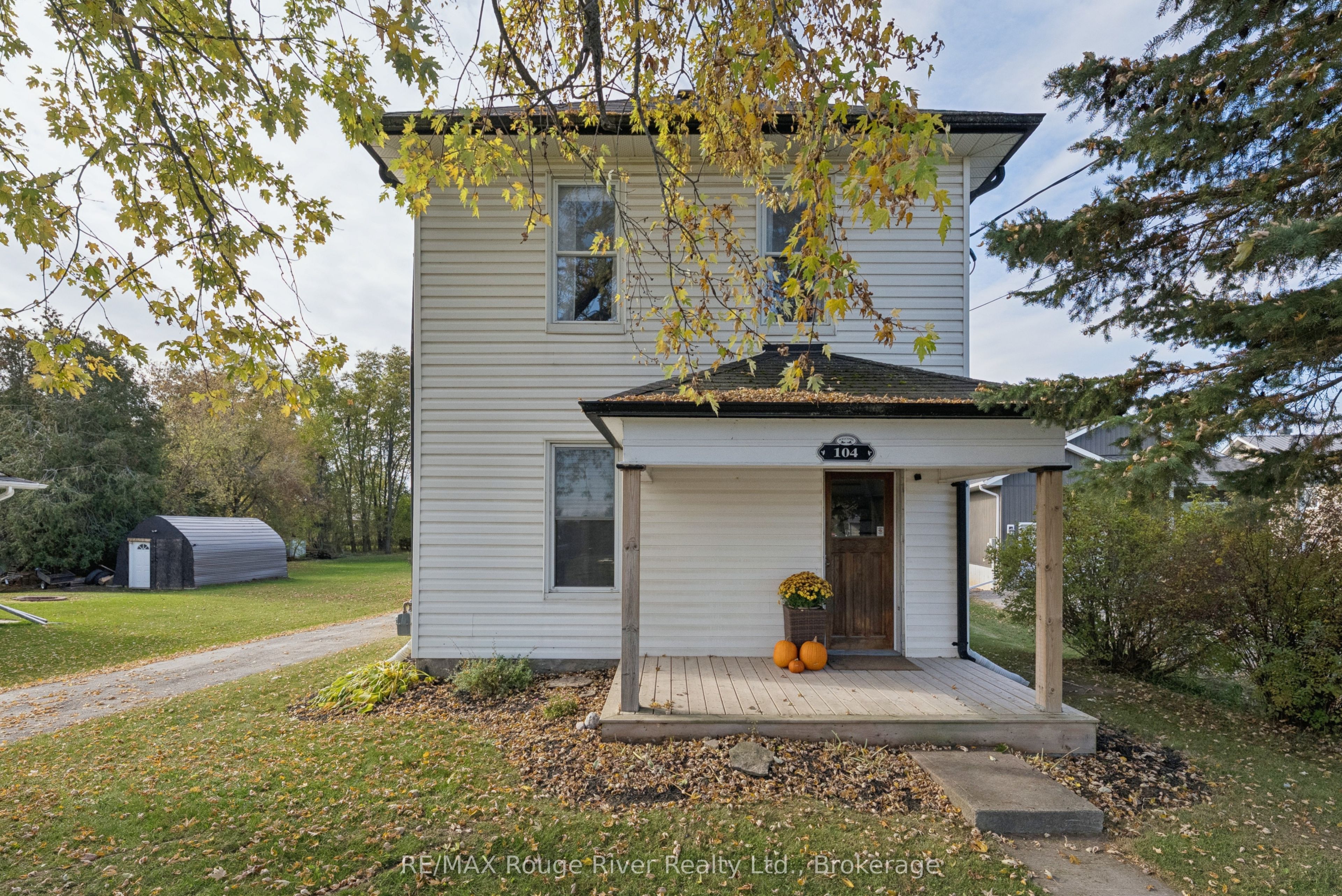 104 County Road 40 Property Photo 3