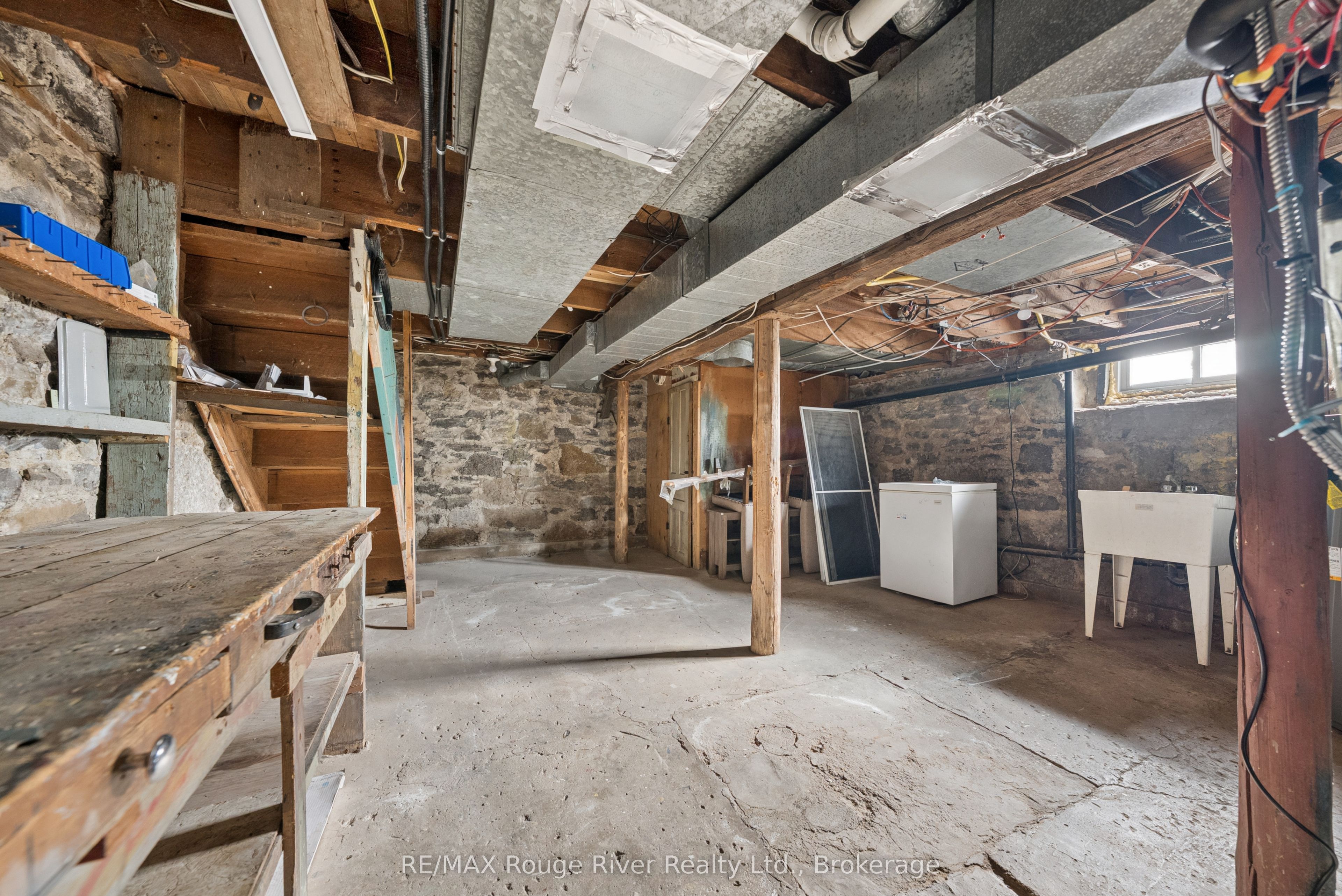 104 County Road 40 Property Photo 35