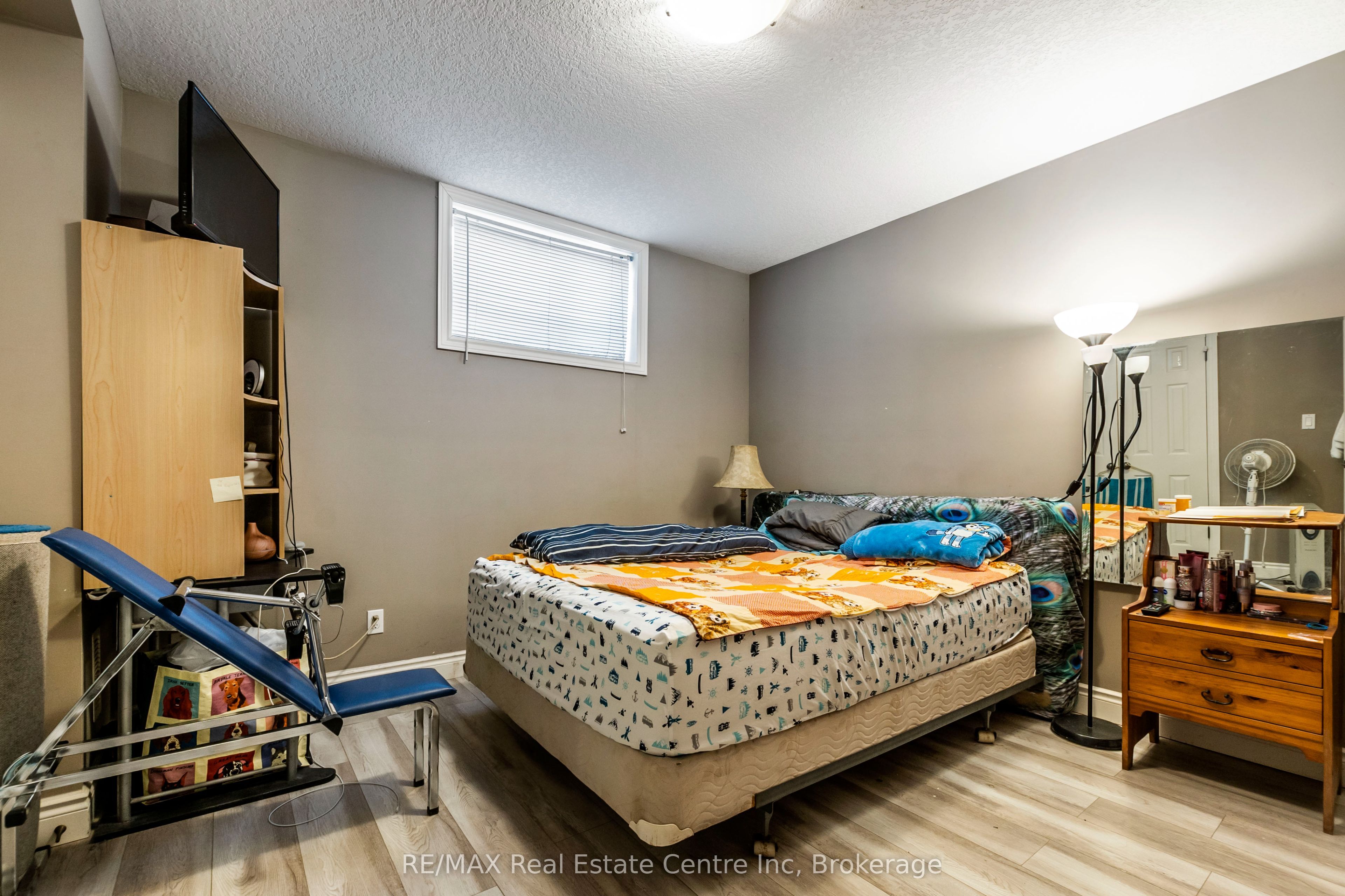 38 Howe Drive 8b Property Photo 12