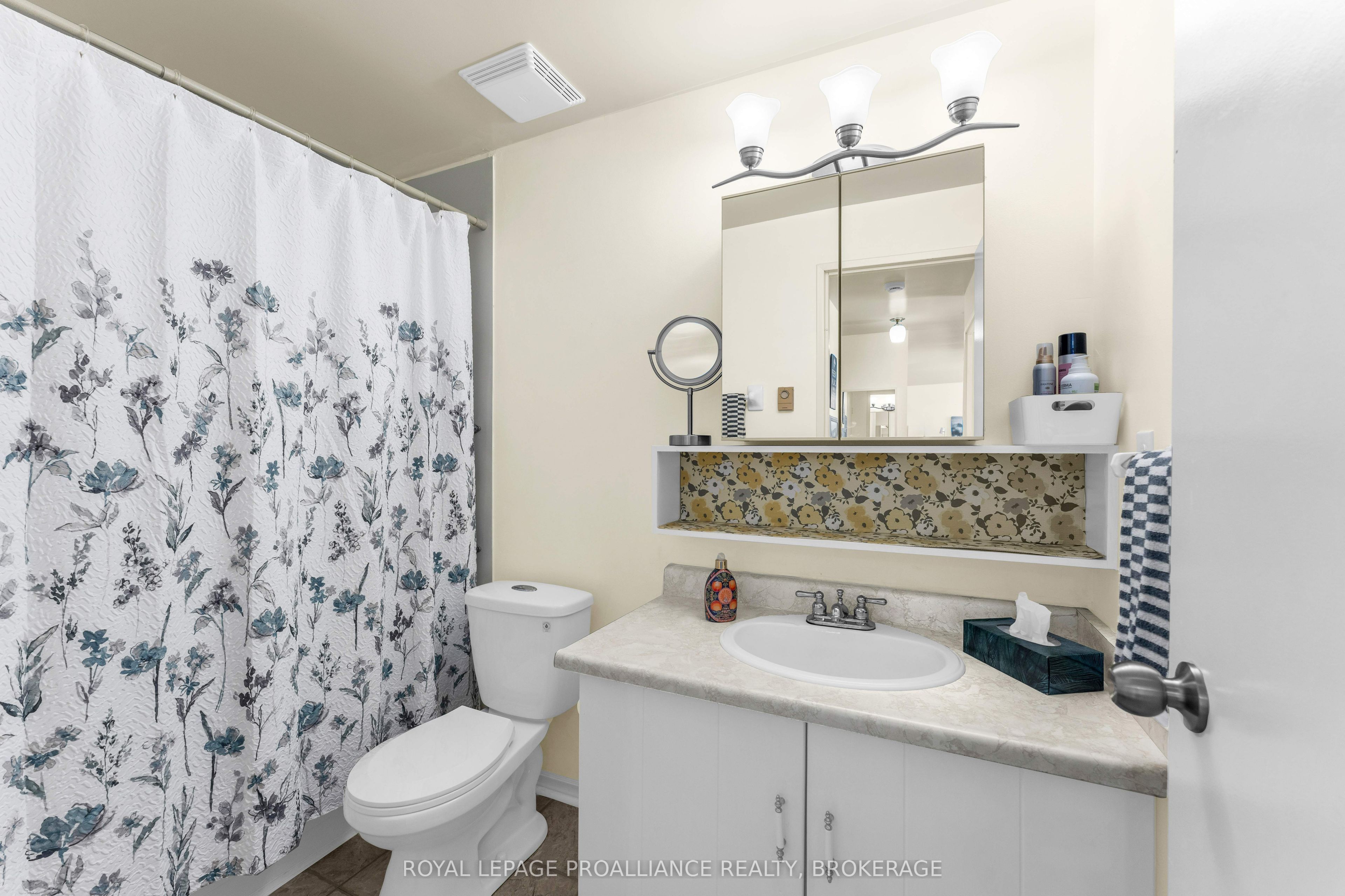17 Eldon Hall Place 615 Property Photo 20