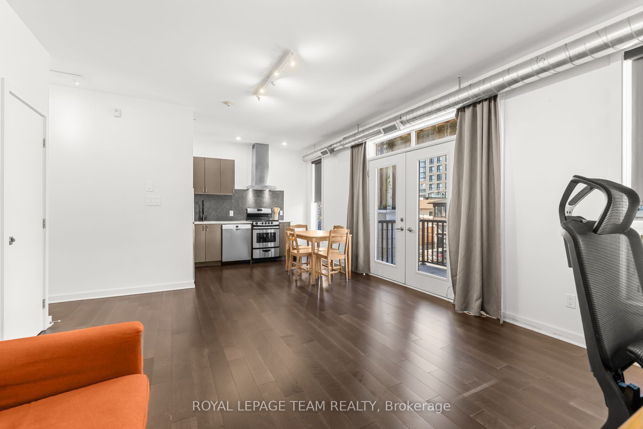 1308 Thames Street 301 Property Photo 9