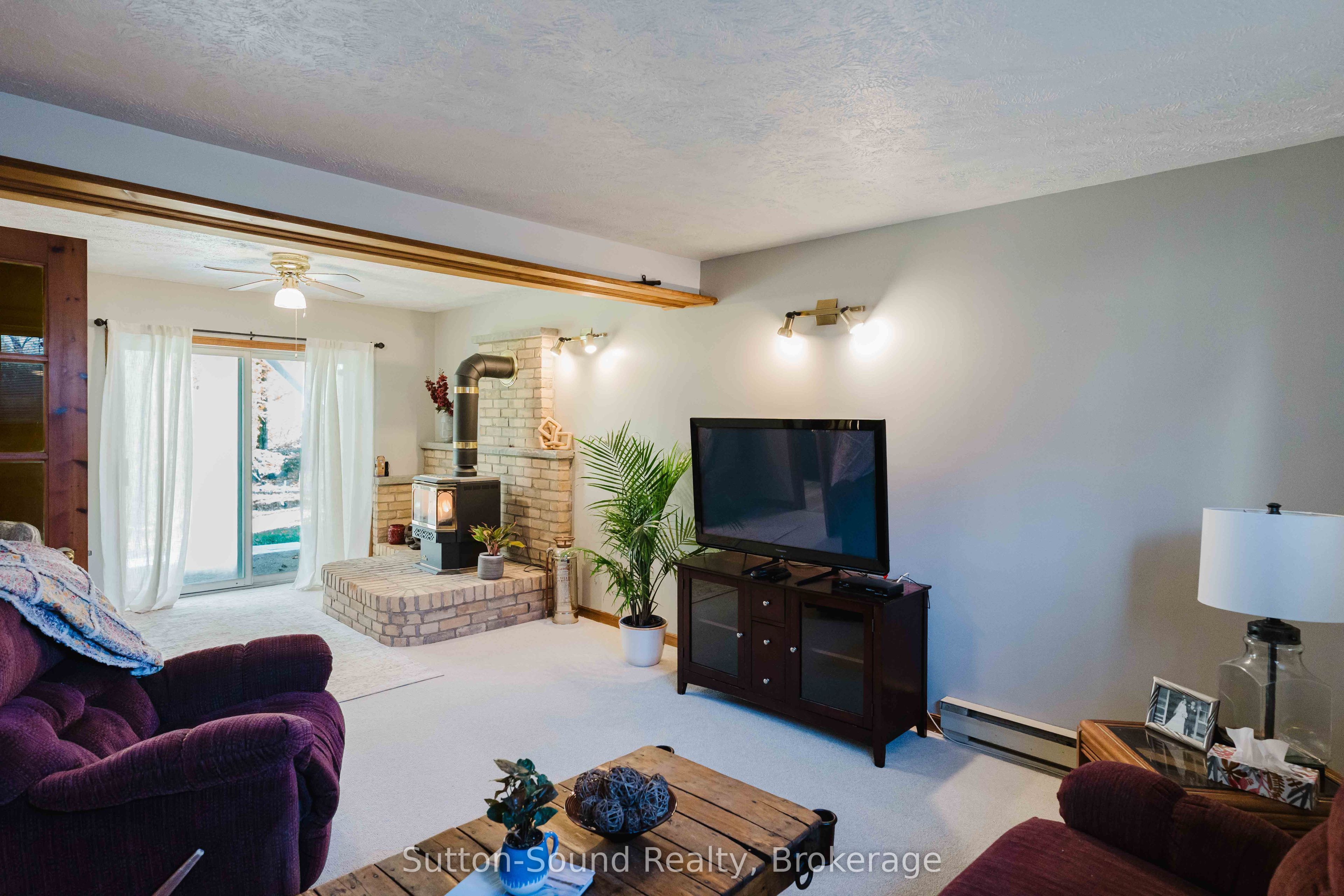 719 Mcnaughton Street Property Photo 22