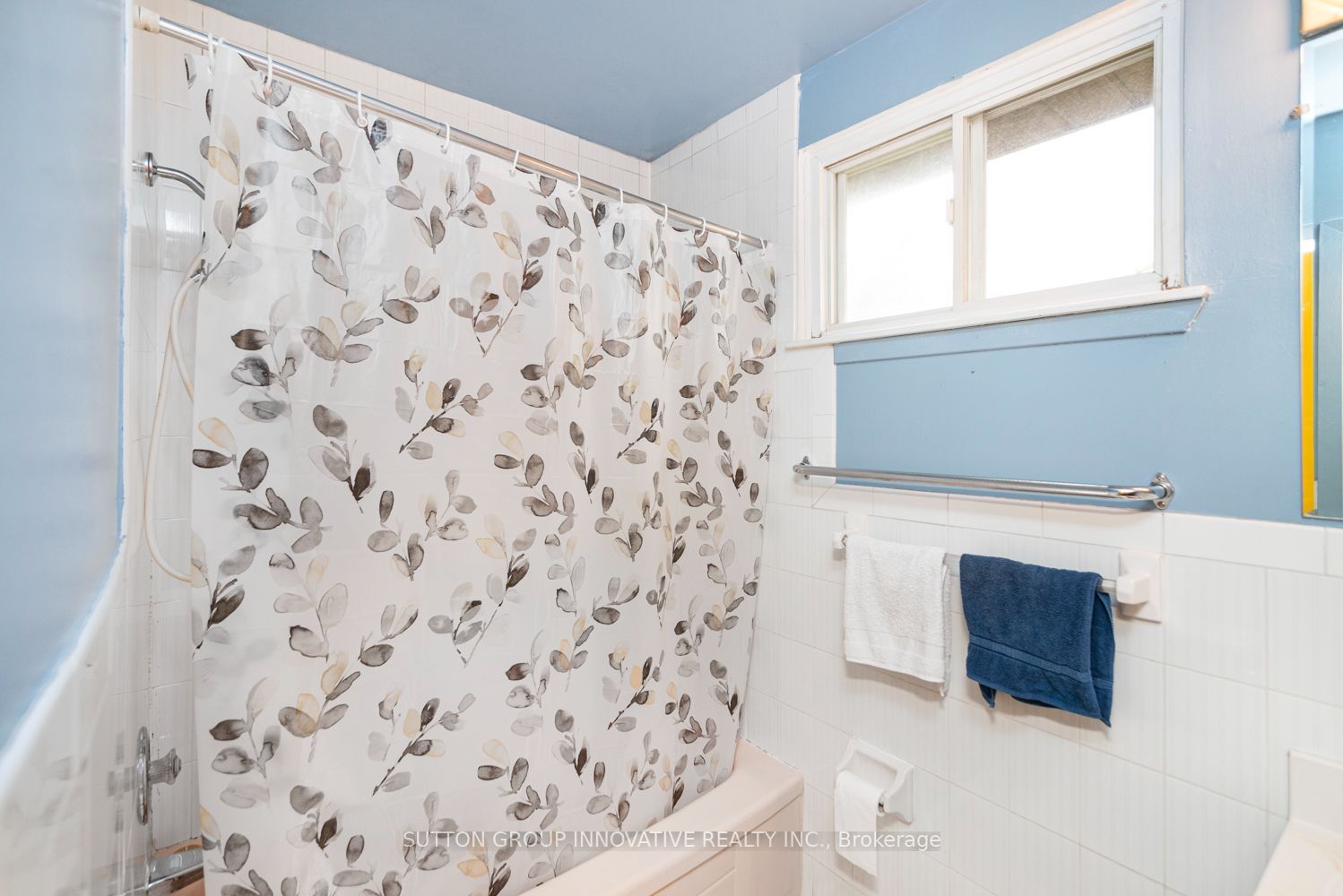 160 Birchcliffe Crescent Property Photo 30
