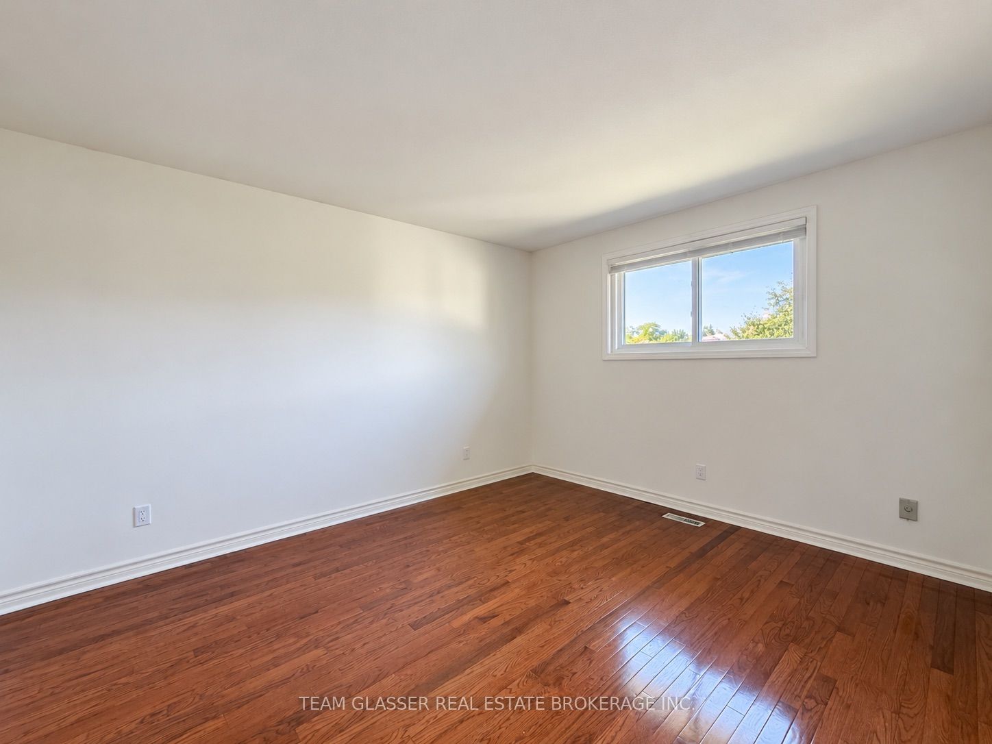 7 Harrow Court Upper Property Photo 16