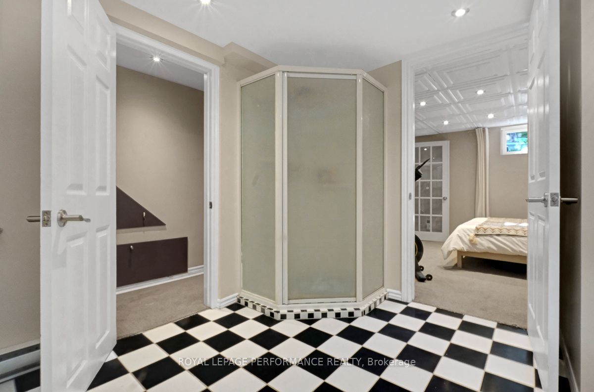 13 Wolff Street Property Photo 36