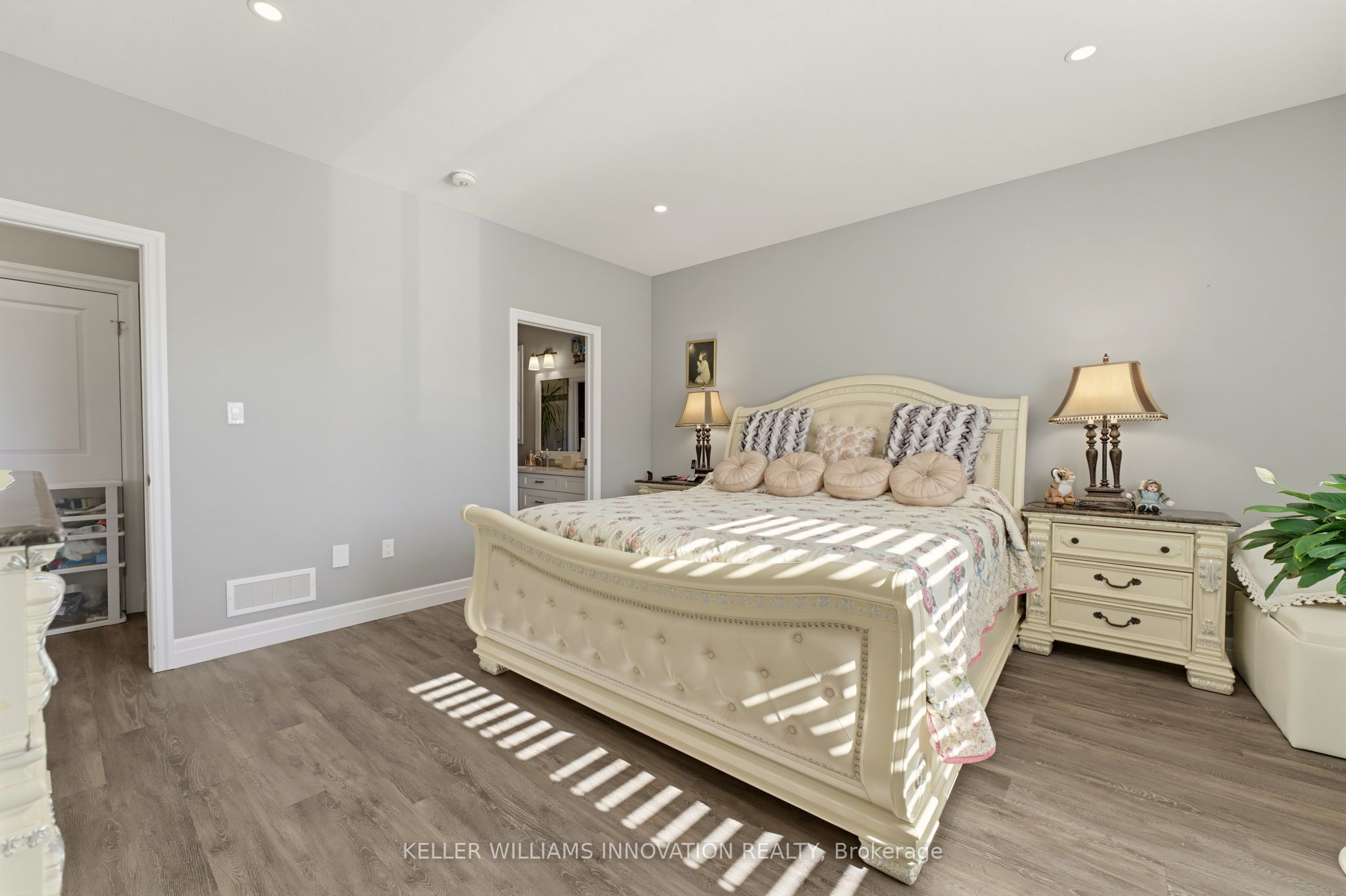 24 Winchester Crescent Property Photo 18